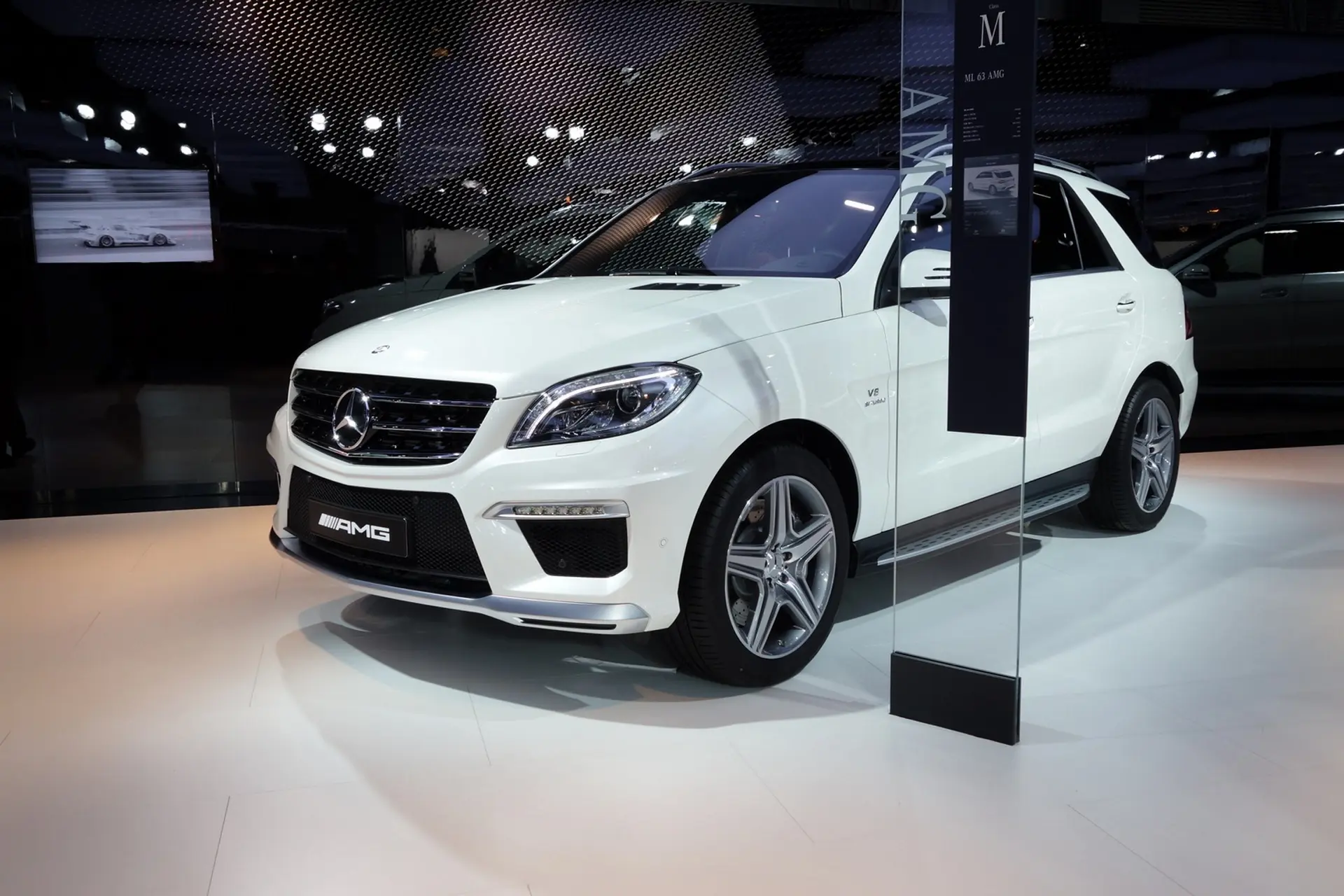 Mercedes benz 09