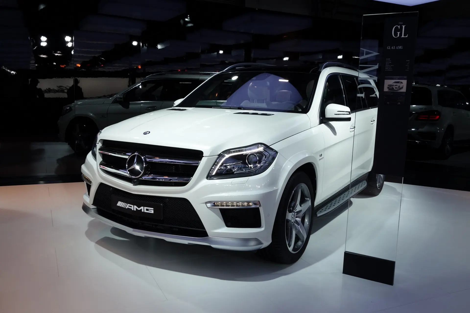 Mercedes benz 10