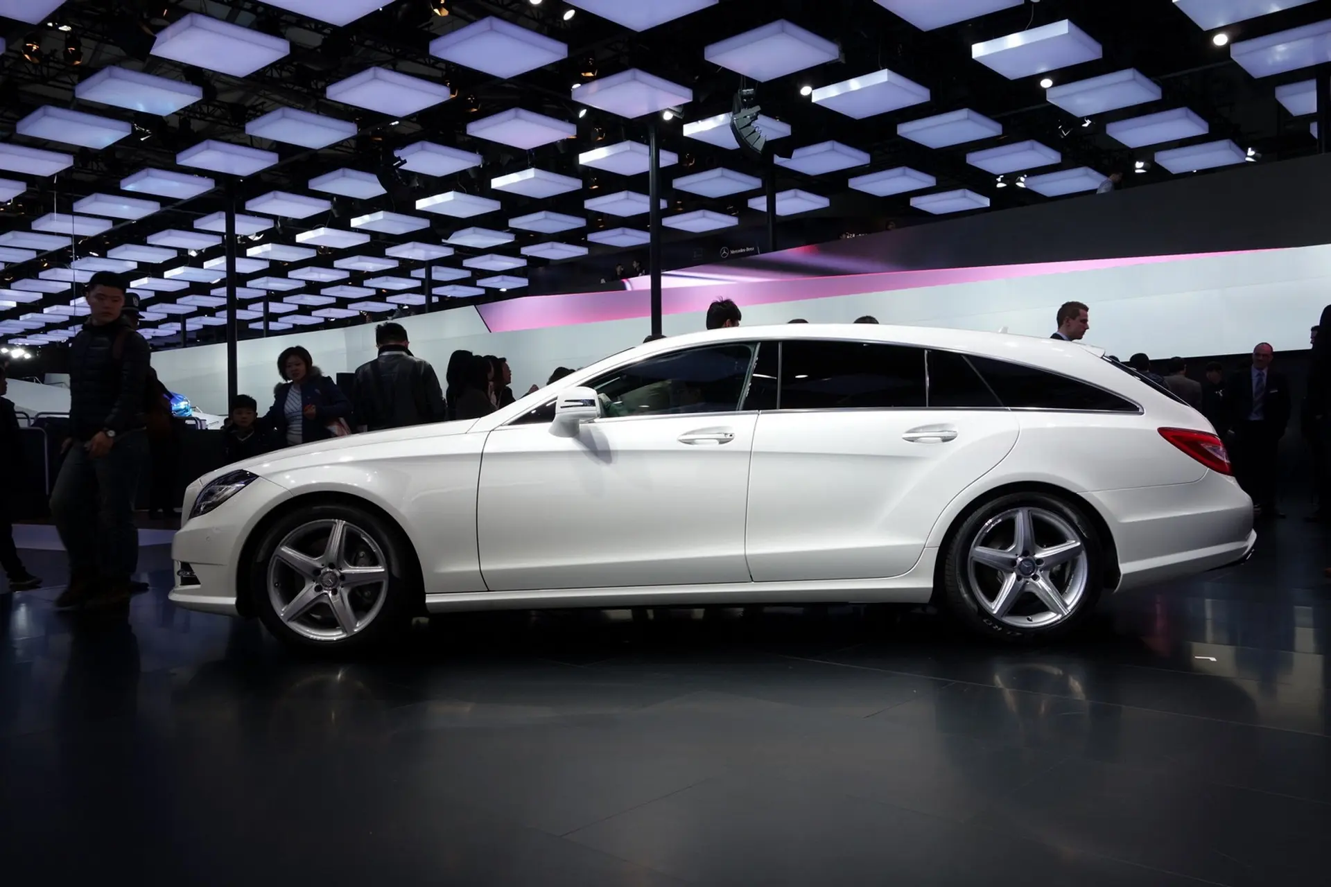 Mercedes benz 16