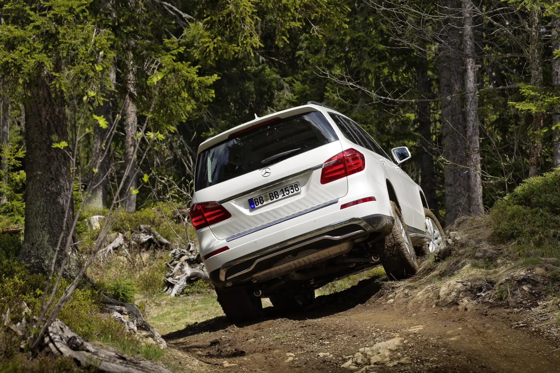 Mercedes-Benz-GL Suspension