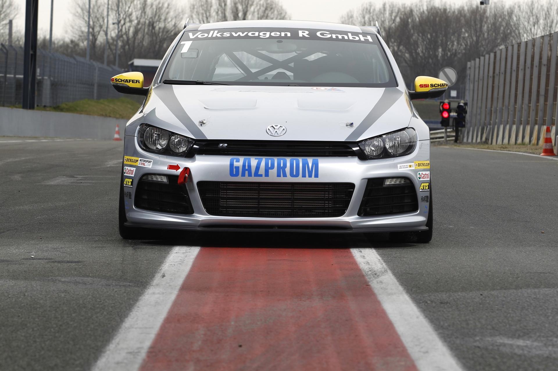 Two South African Racers in the Scirocco R-Cup in Germany