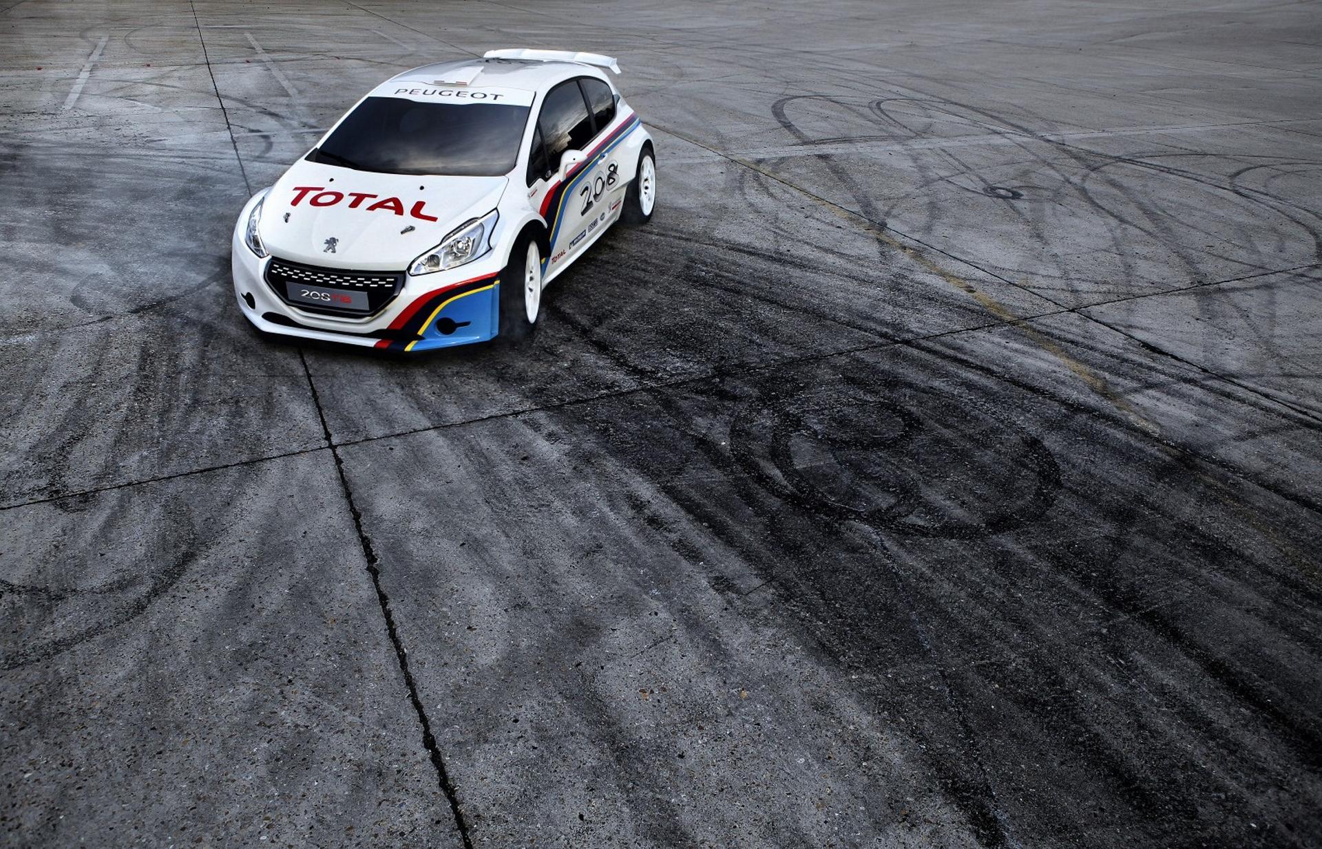 Peugeot 208 – T16