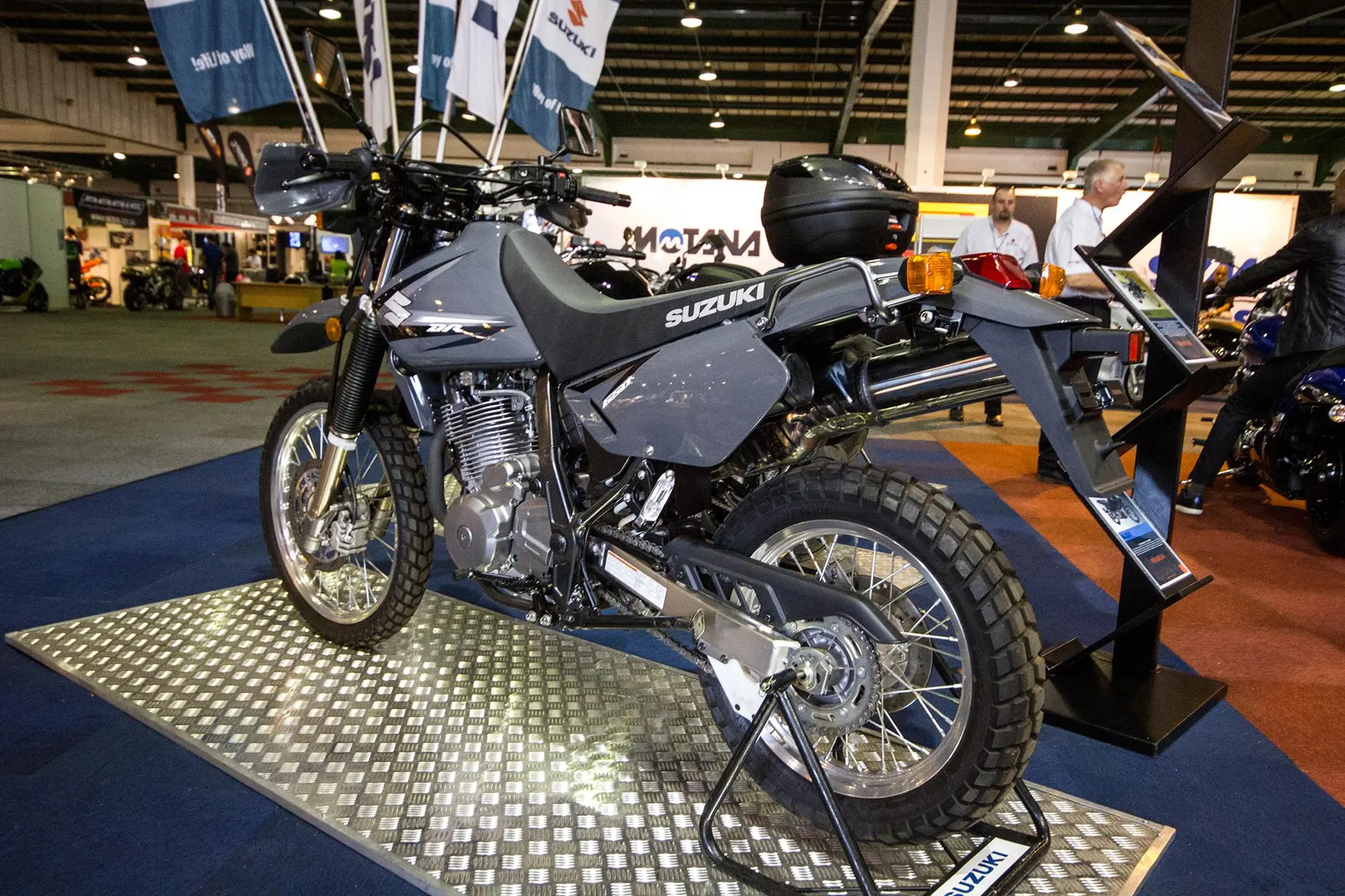 Suzuki johannesburg motorcycle show 2012 01