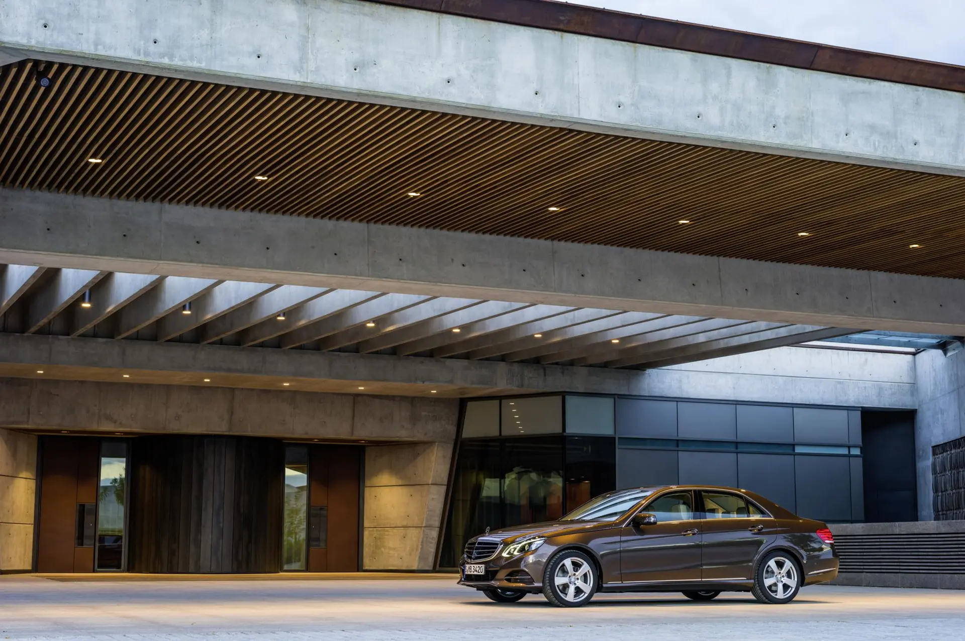 Mercedes benz e class hybrid 05