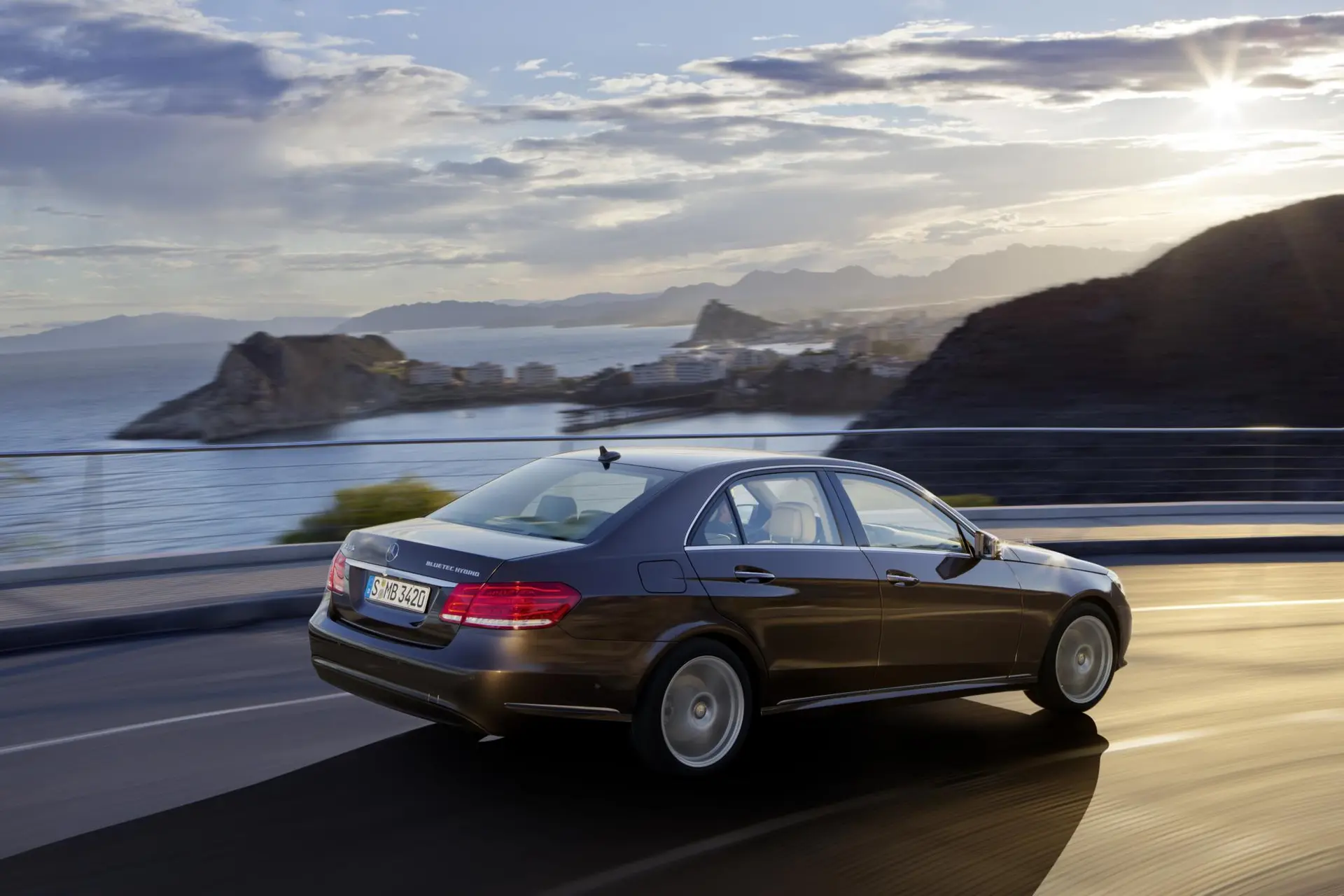 Mercedes benz e class hybrid 07