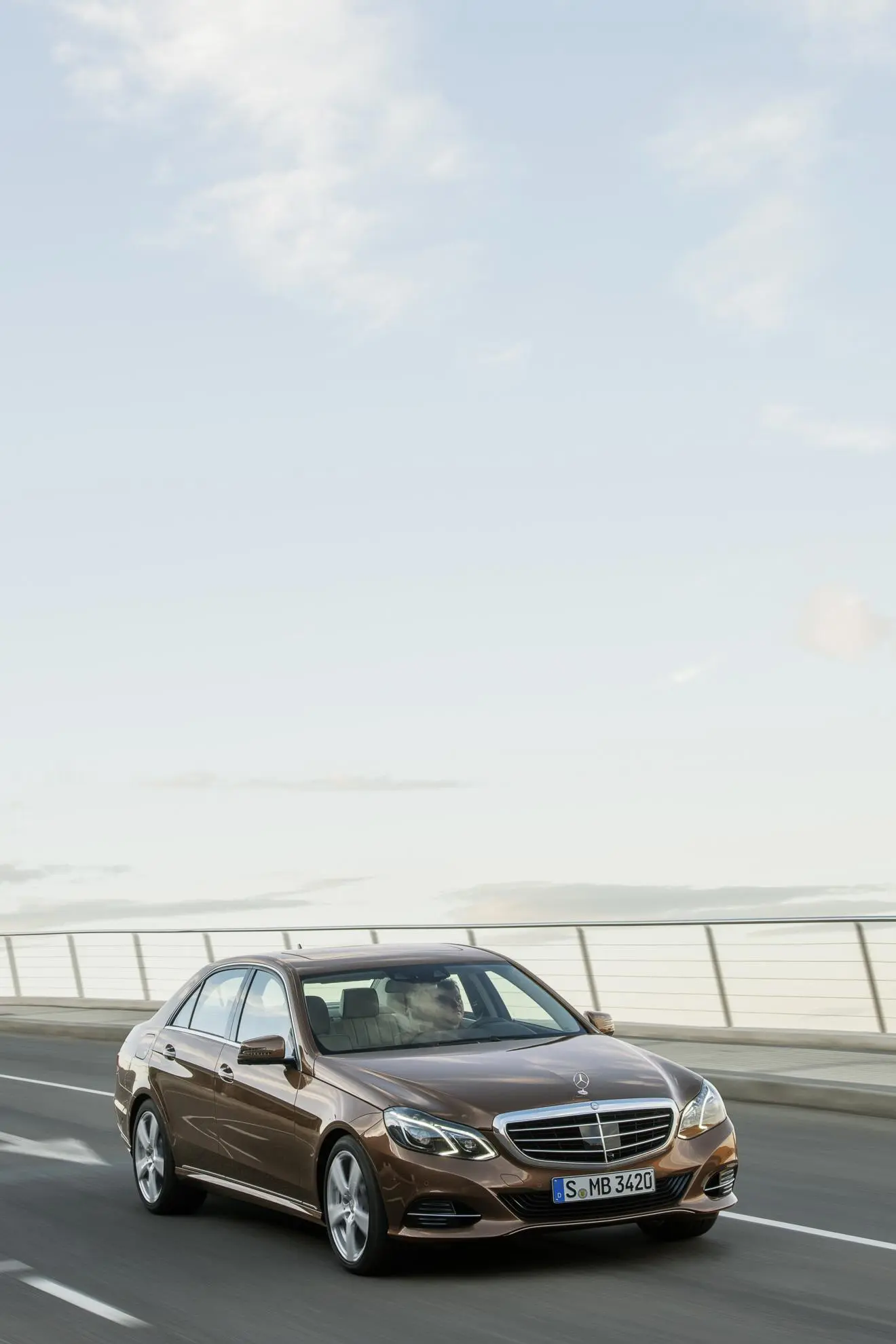 Mercedes benz e class hybrid 29