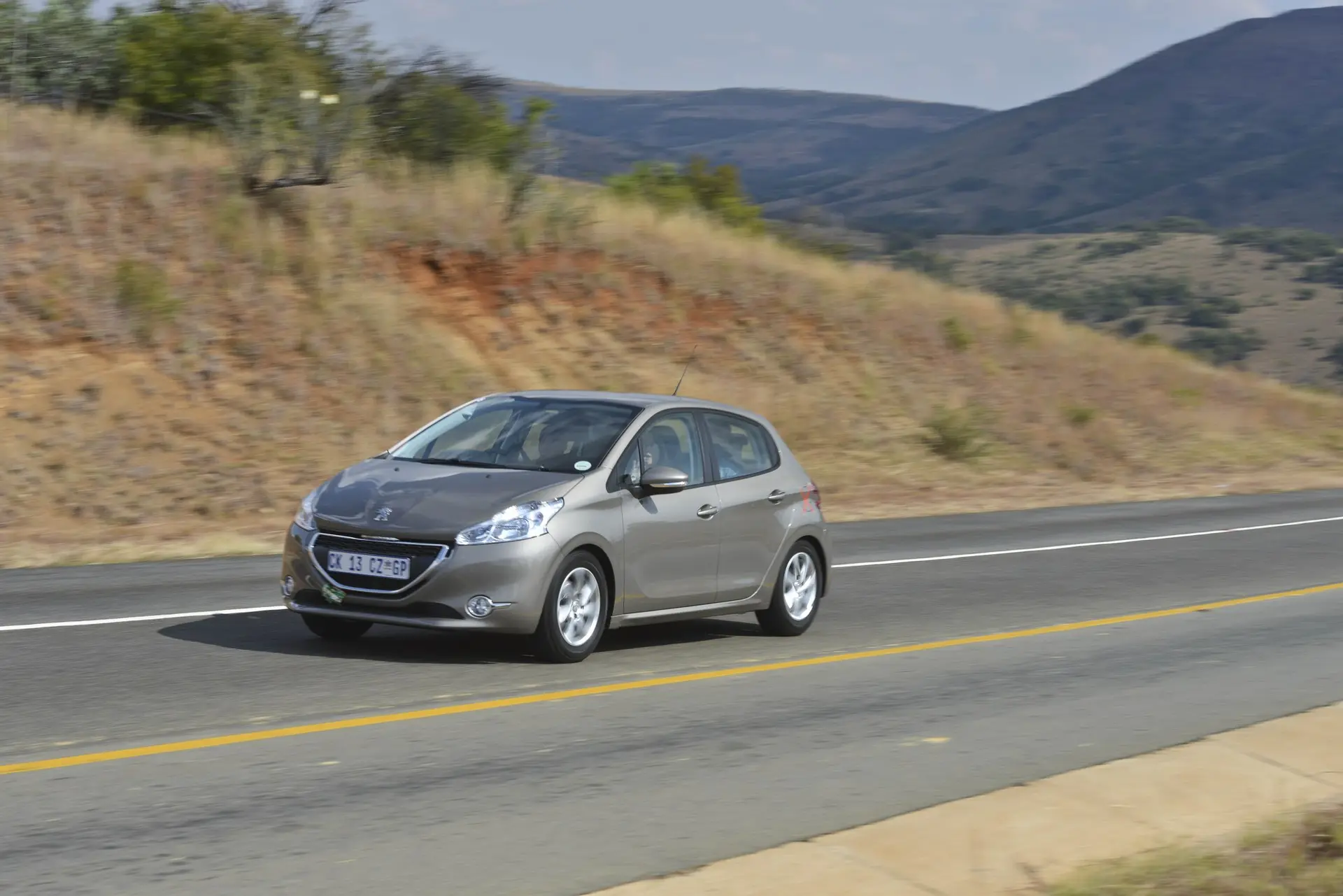 Peugeot 208 2013