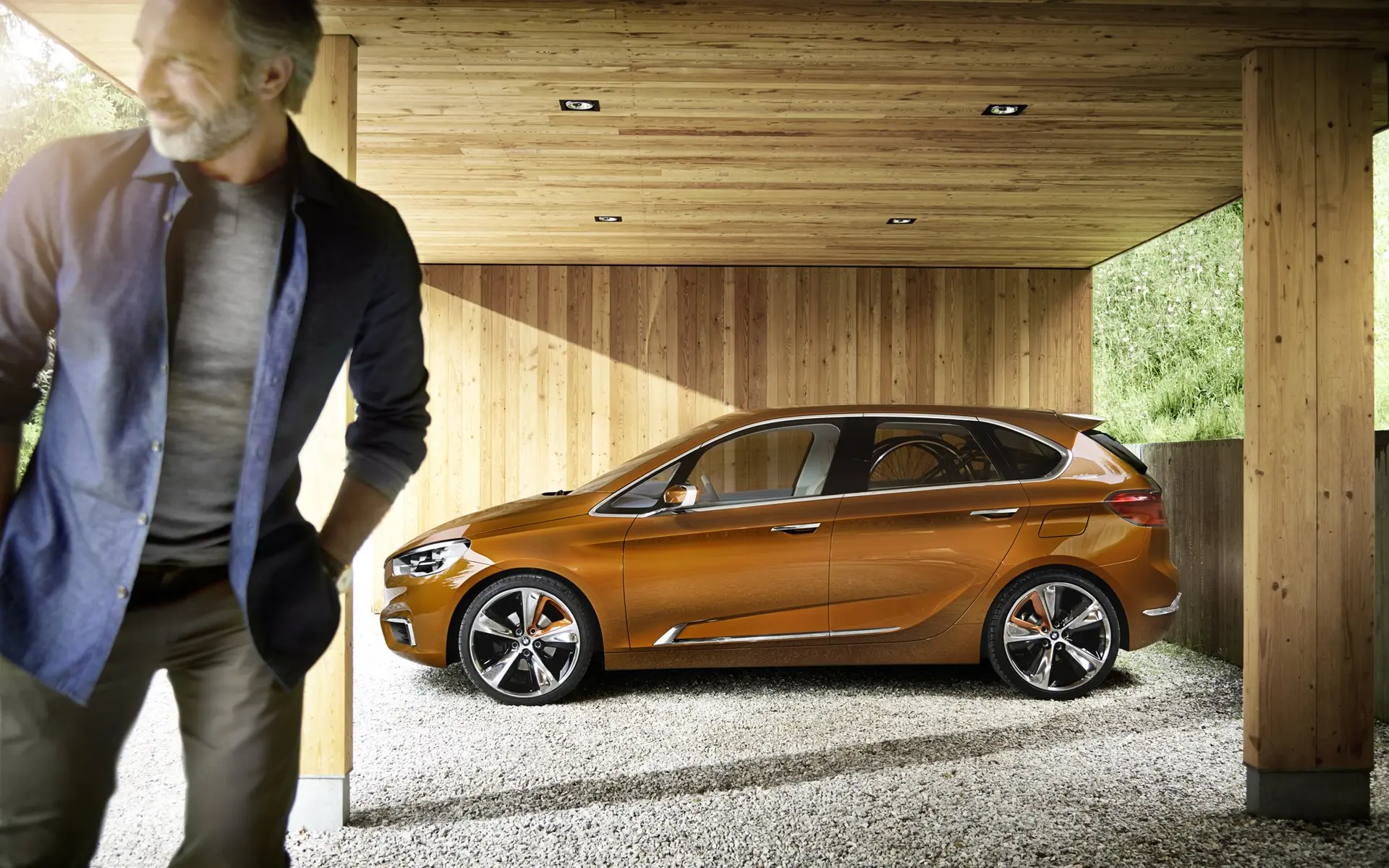 Bmw concept active tourer outdoor 04