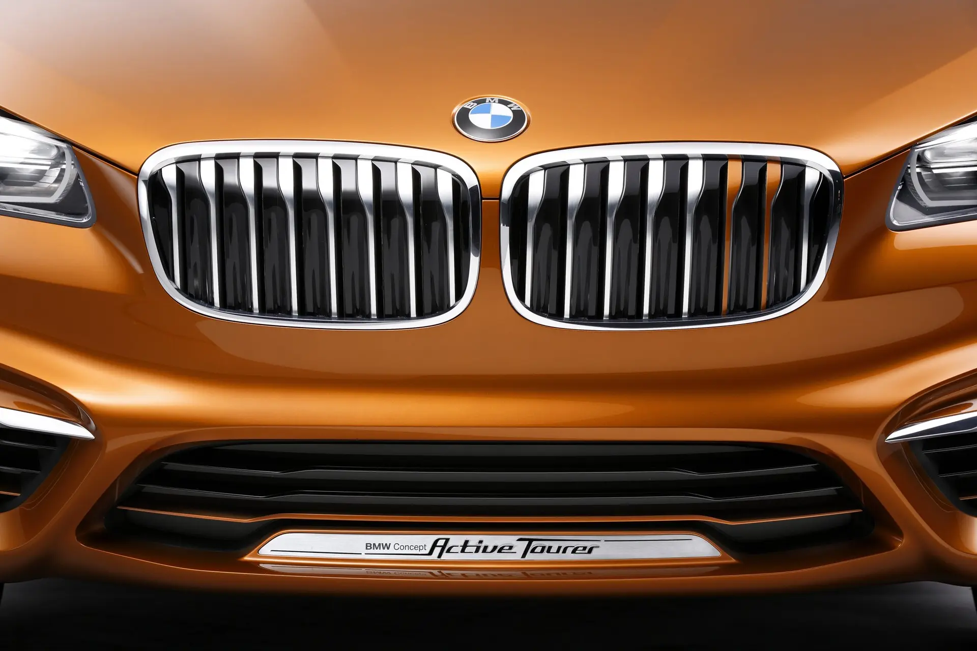 Bmw concept active tourer outdoor 17
