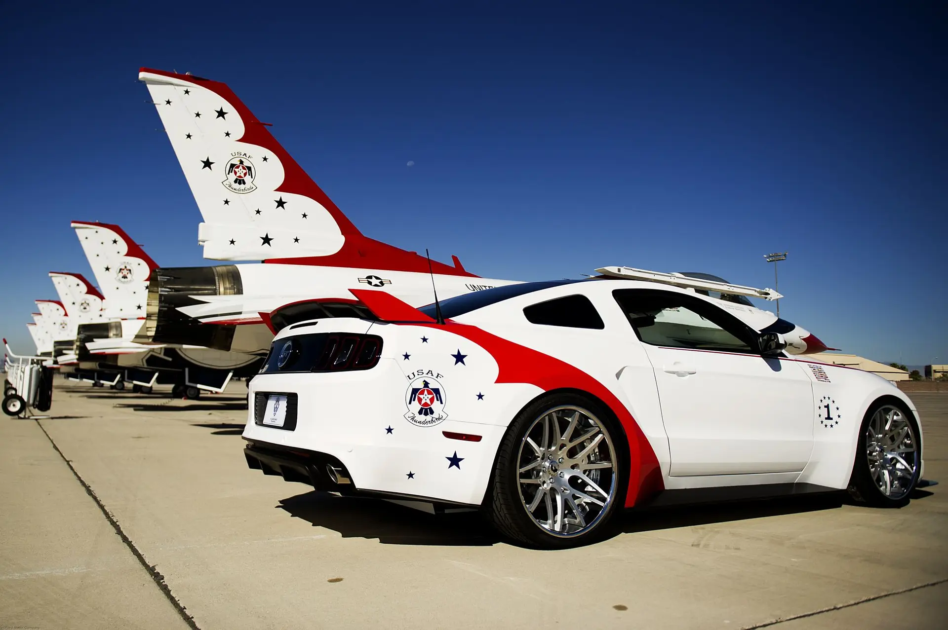 Ford Thunderbirds Edition