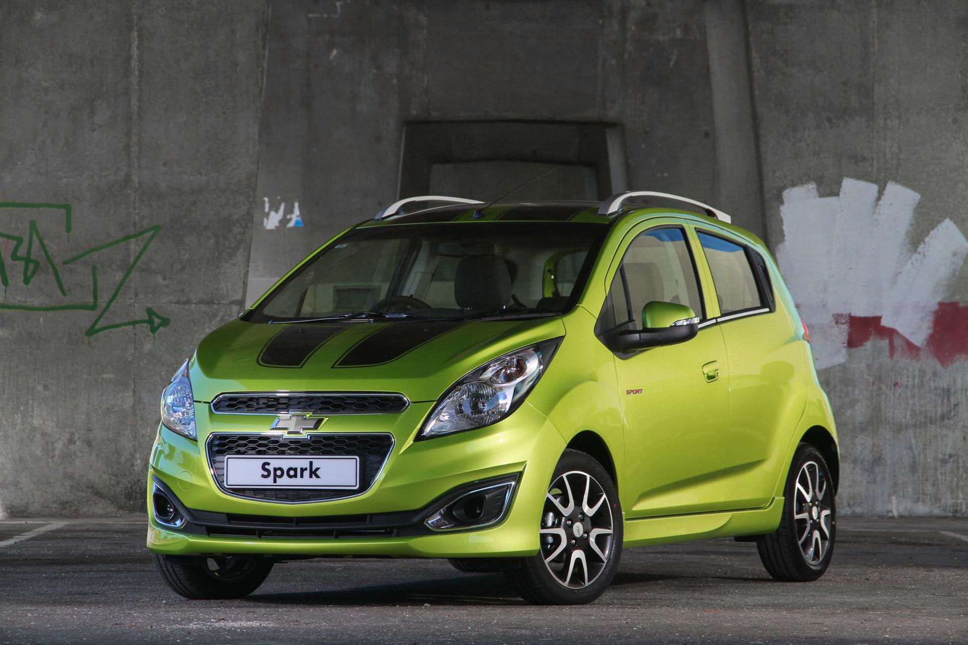 DEMAND FOR NEW MOTOR VEHICLES SLOWS AS YEAR DRAWS TO A CLOSE