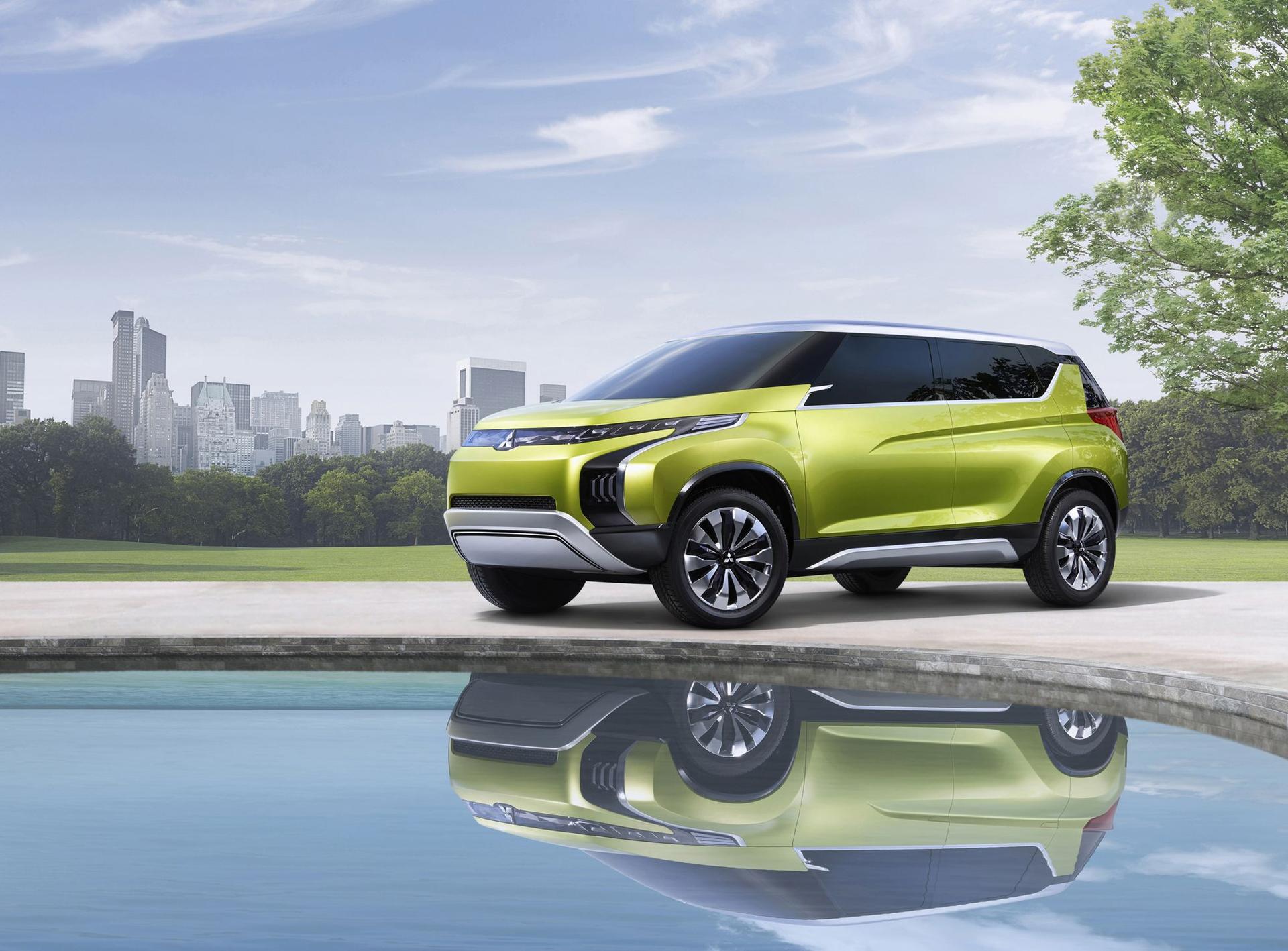 2014 Brussels Motor Show – Mitsubishi Motors
