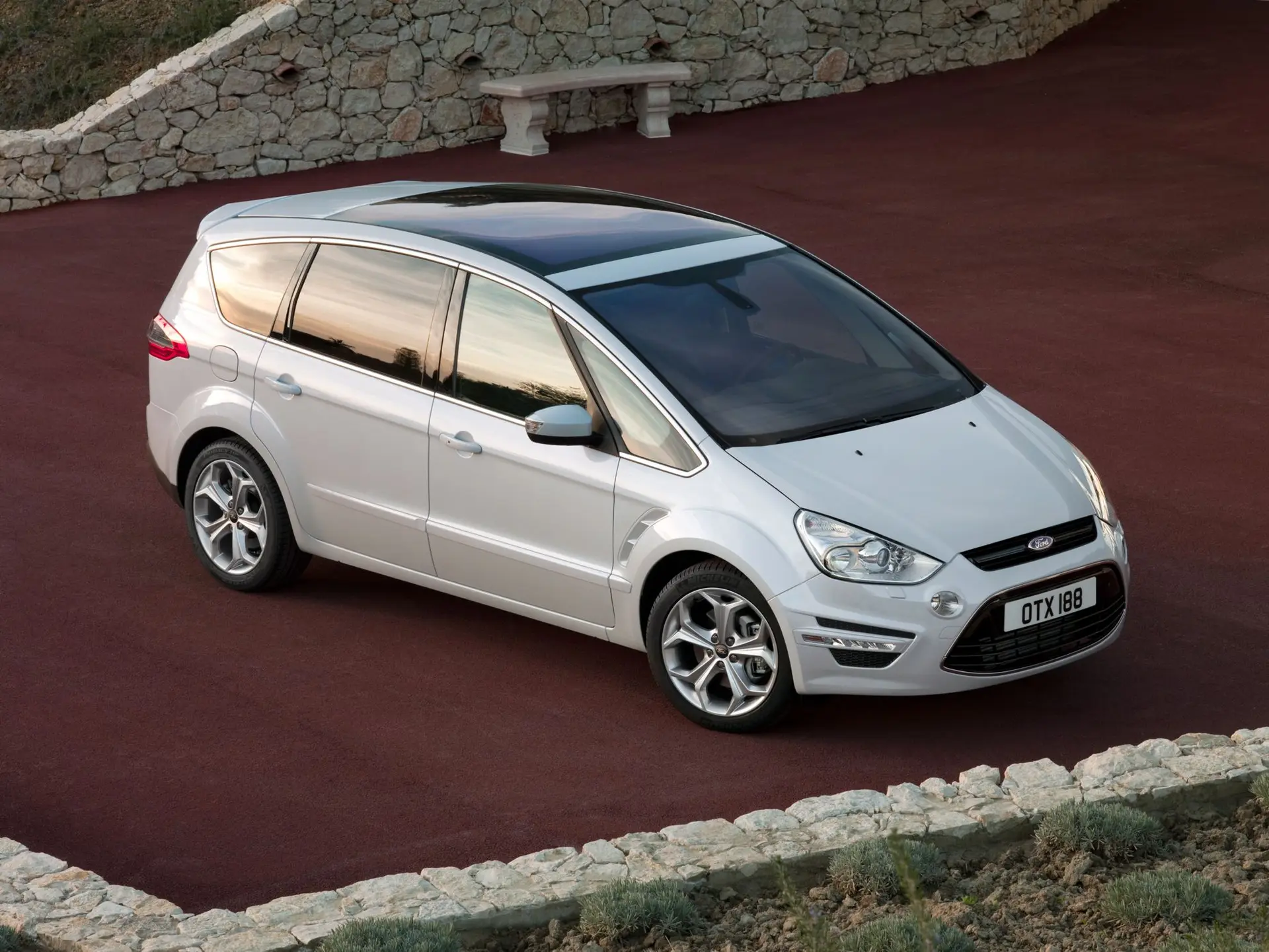 Ford_S-Max