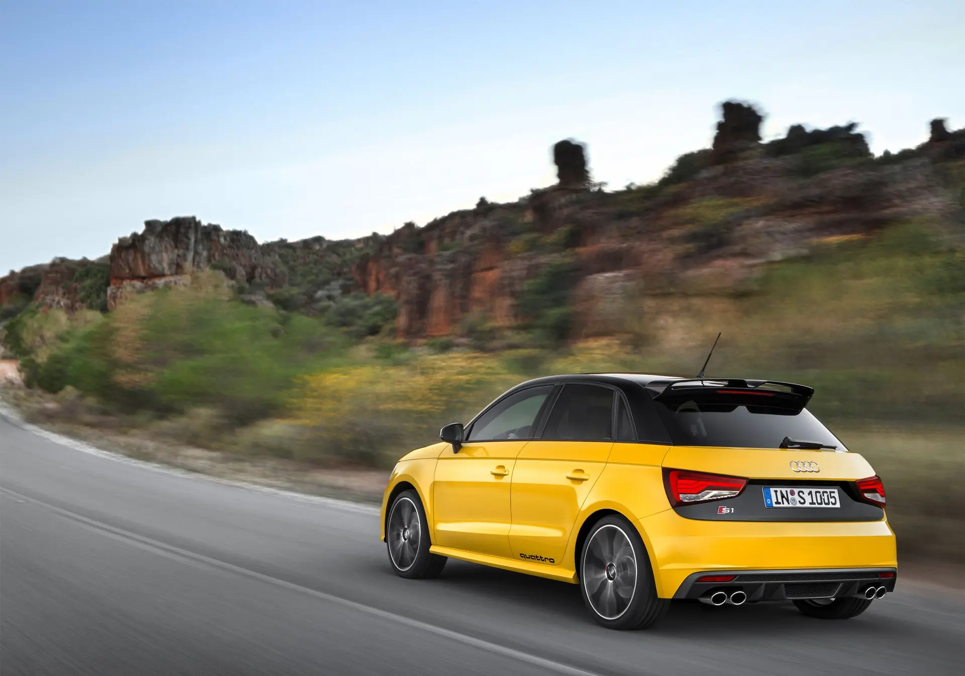 Audi_S1_2014