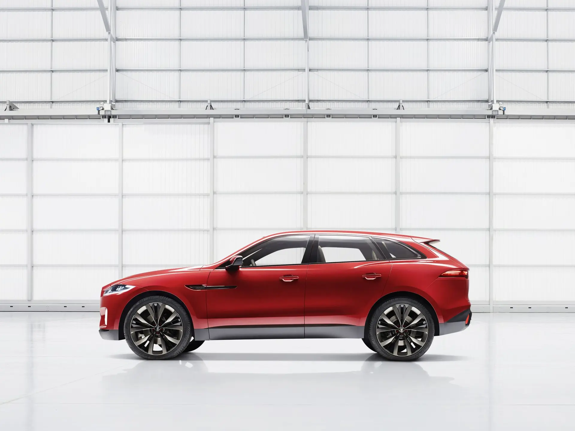 Jaguar-CX17-2014