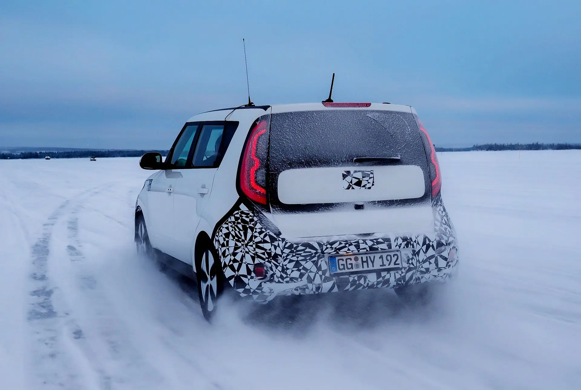 KIA-Soul-Winter-Driving