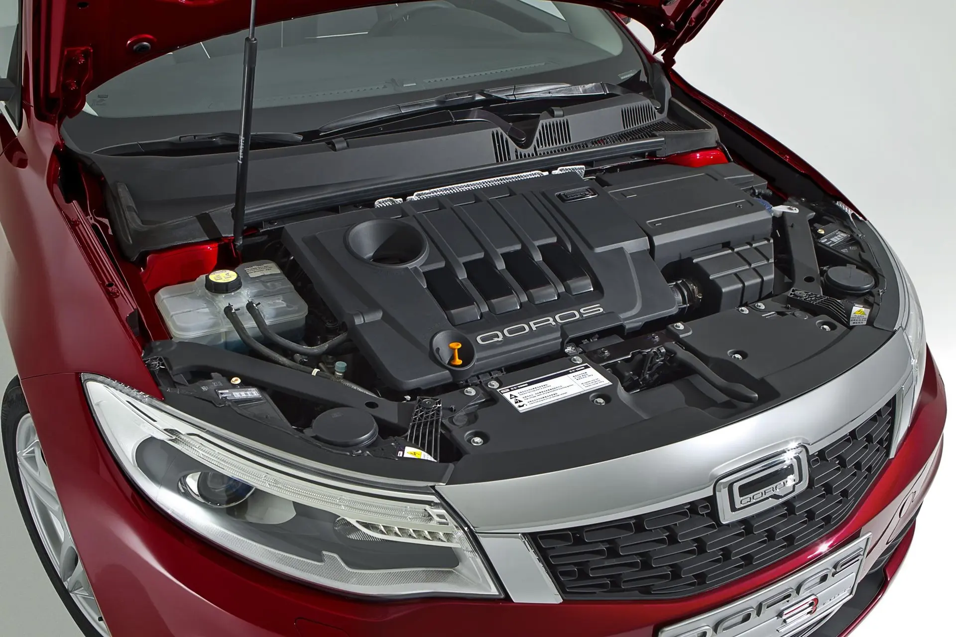Qoros-3-Hatch-Engine