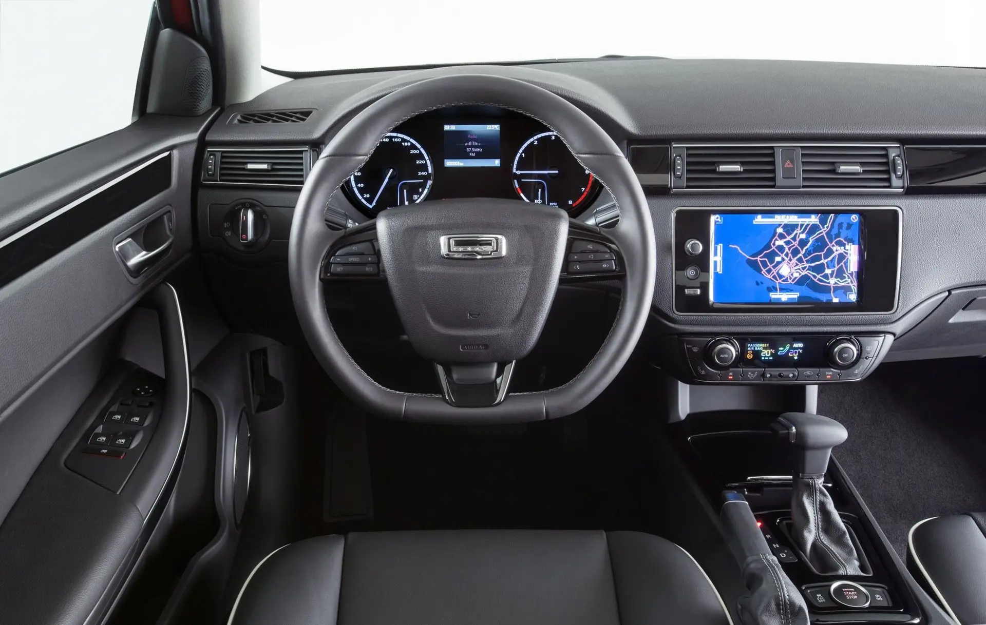 Qoros-3-Hatch-Interior