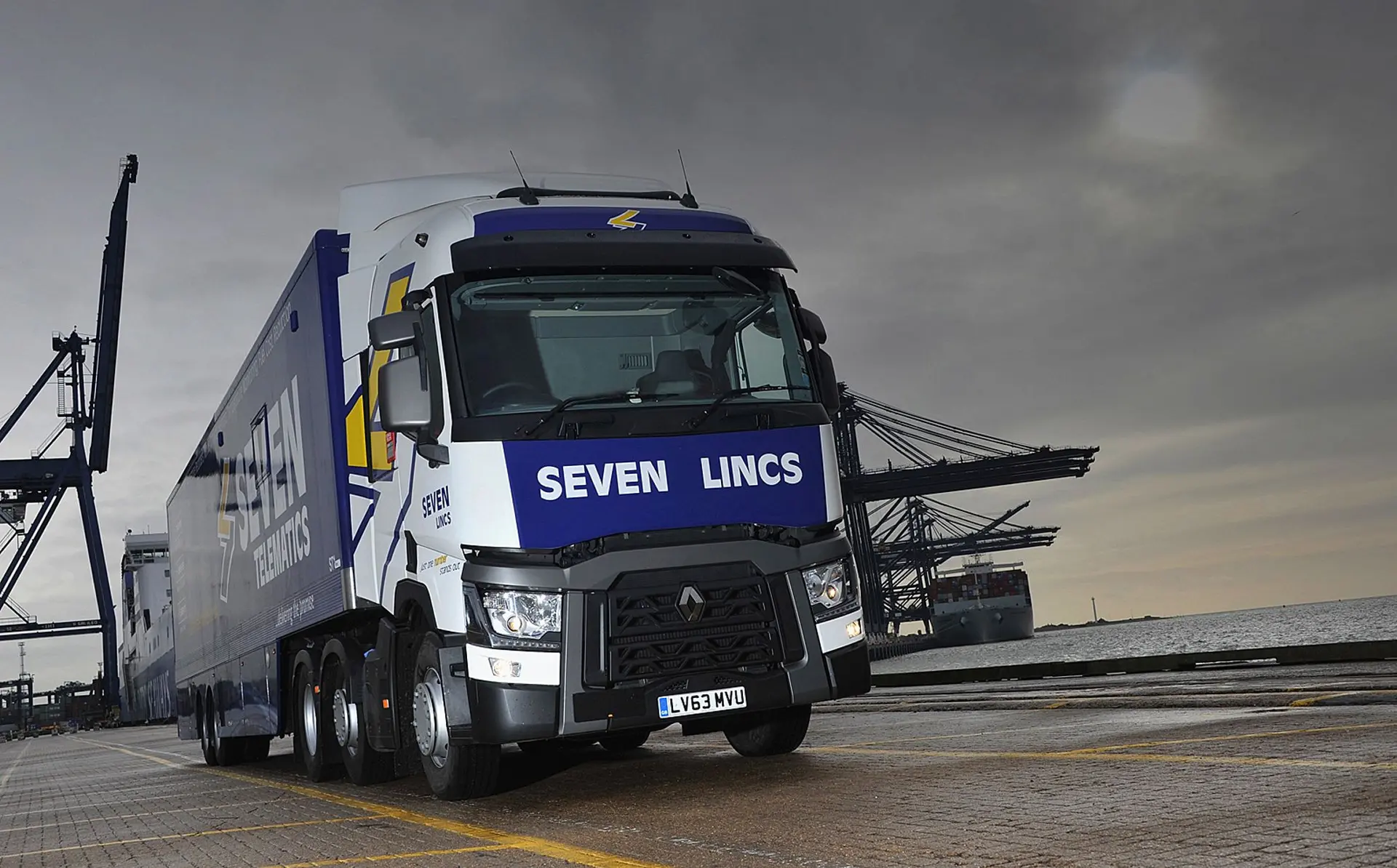 Renault-Trucks