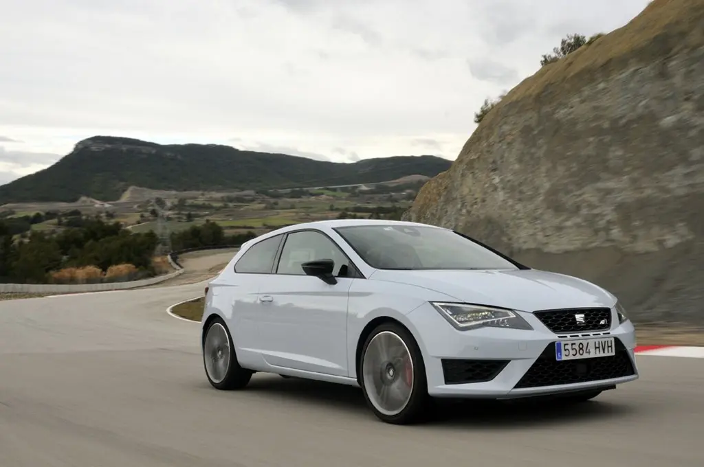 Seat-Leon-Price-UK