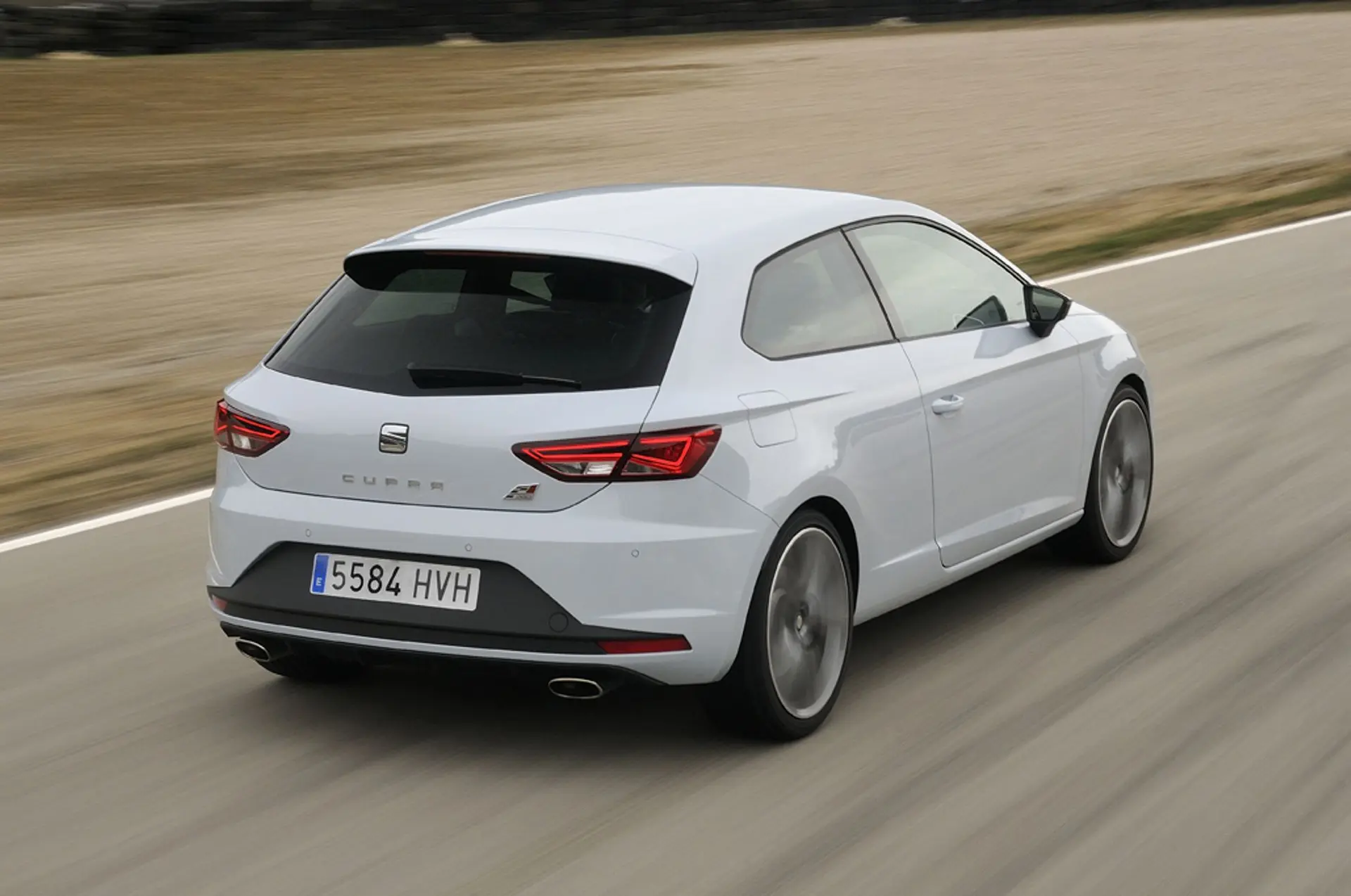 SEAT-Leon