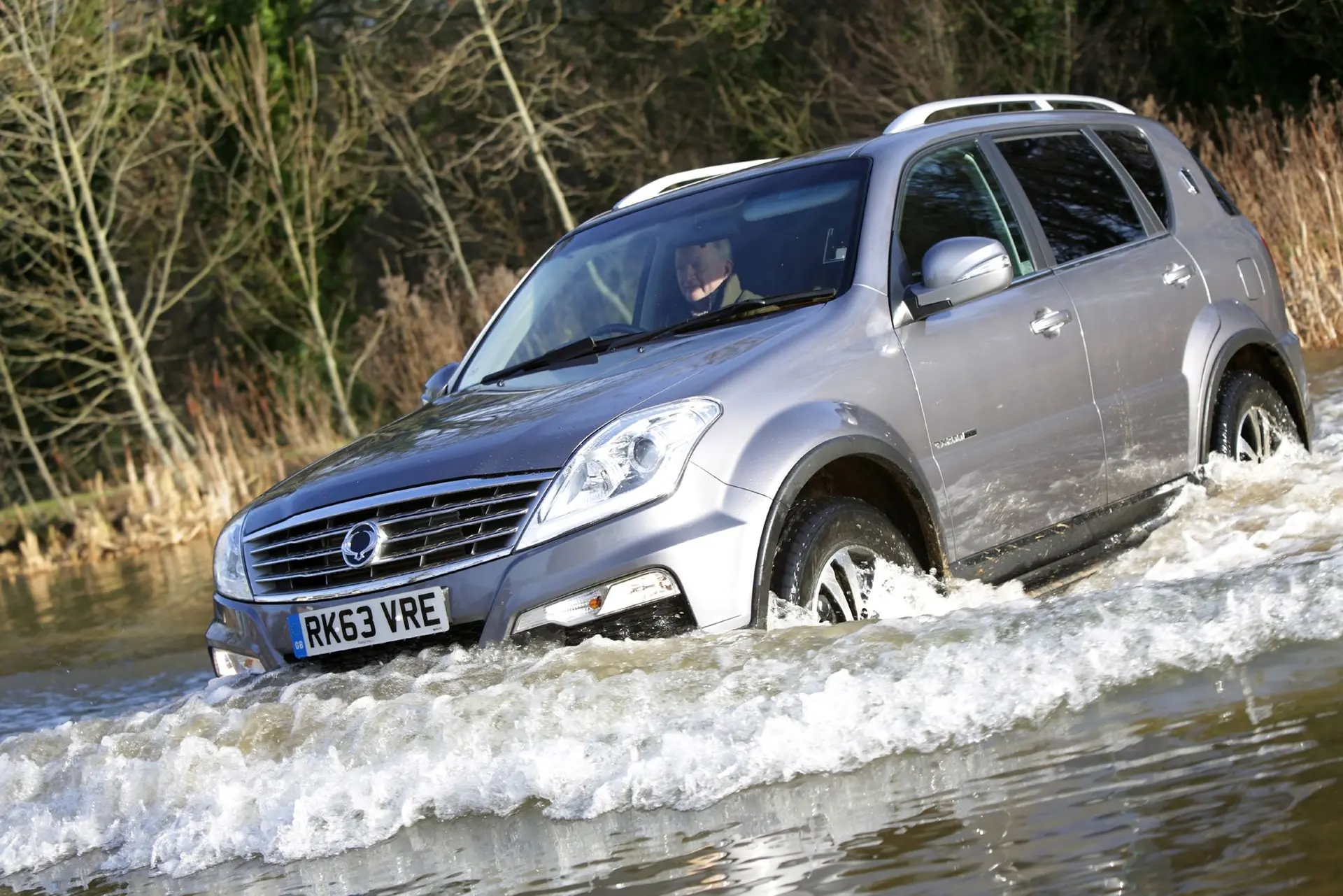 Ssangyong-Rexton-2014
