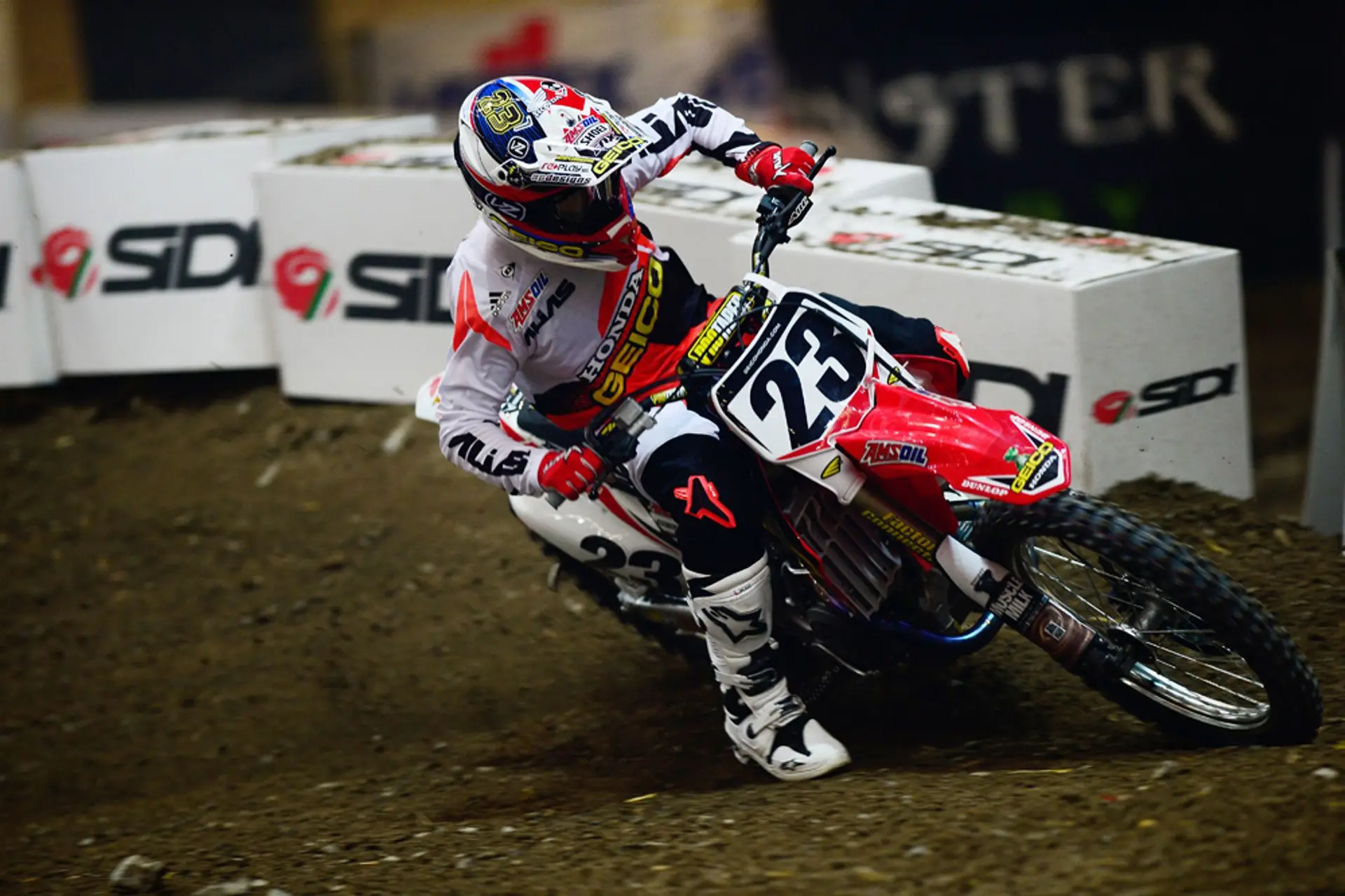Supercross_Motorcycle_Racing