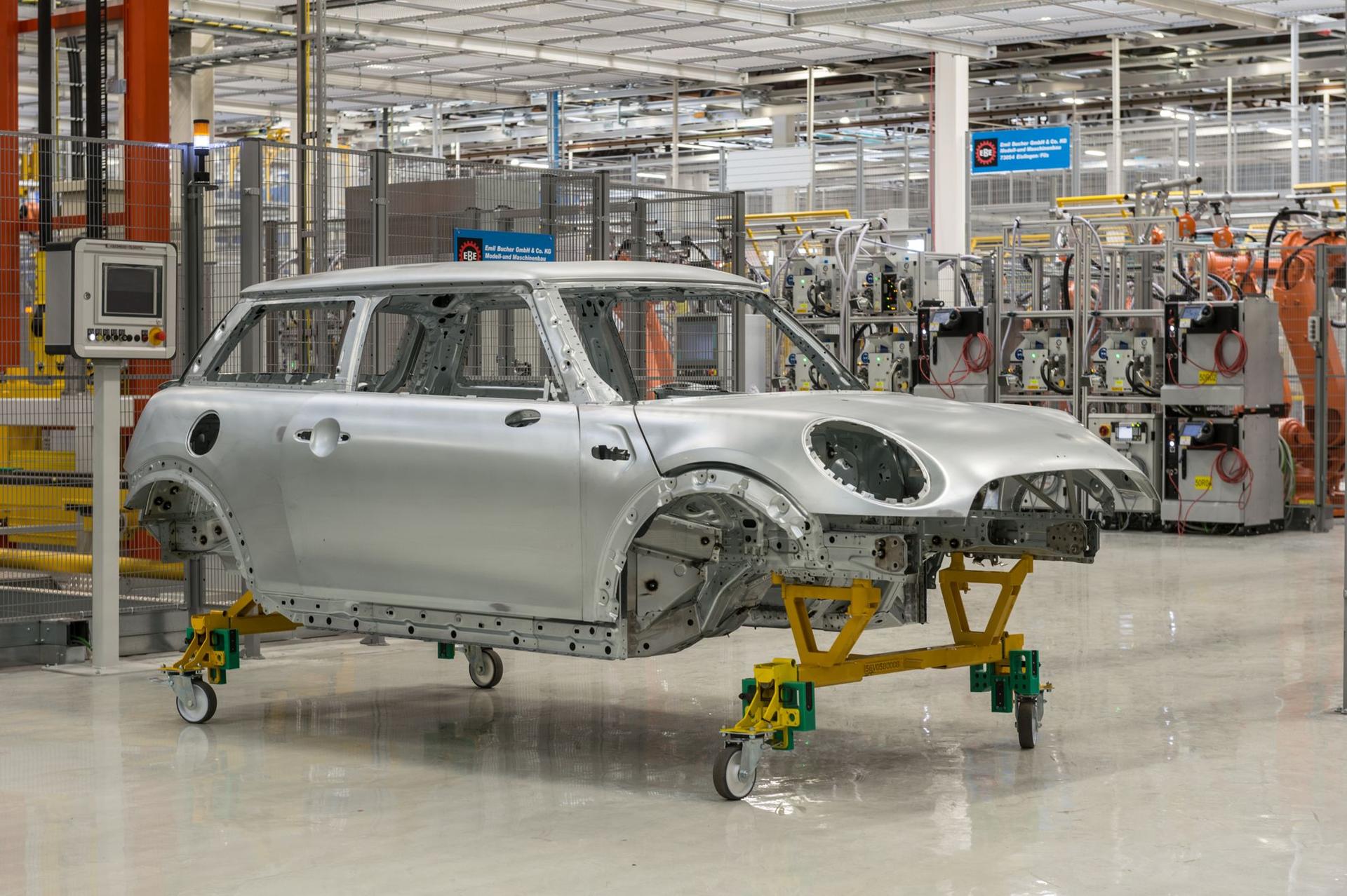 NEW MINI HATCH BACK
