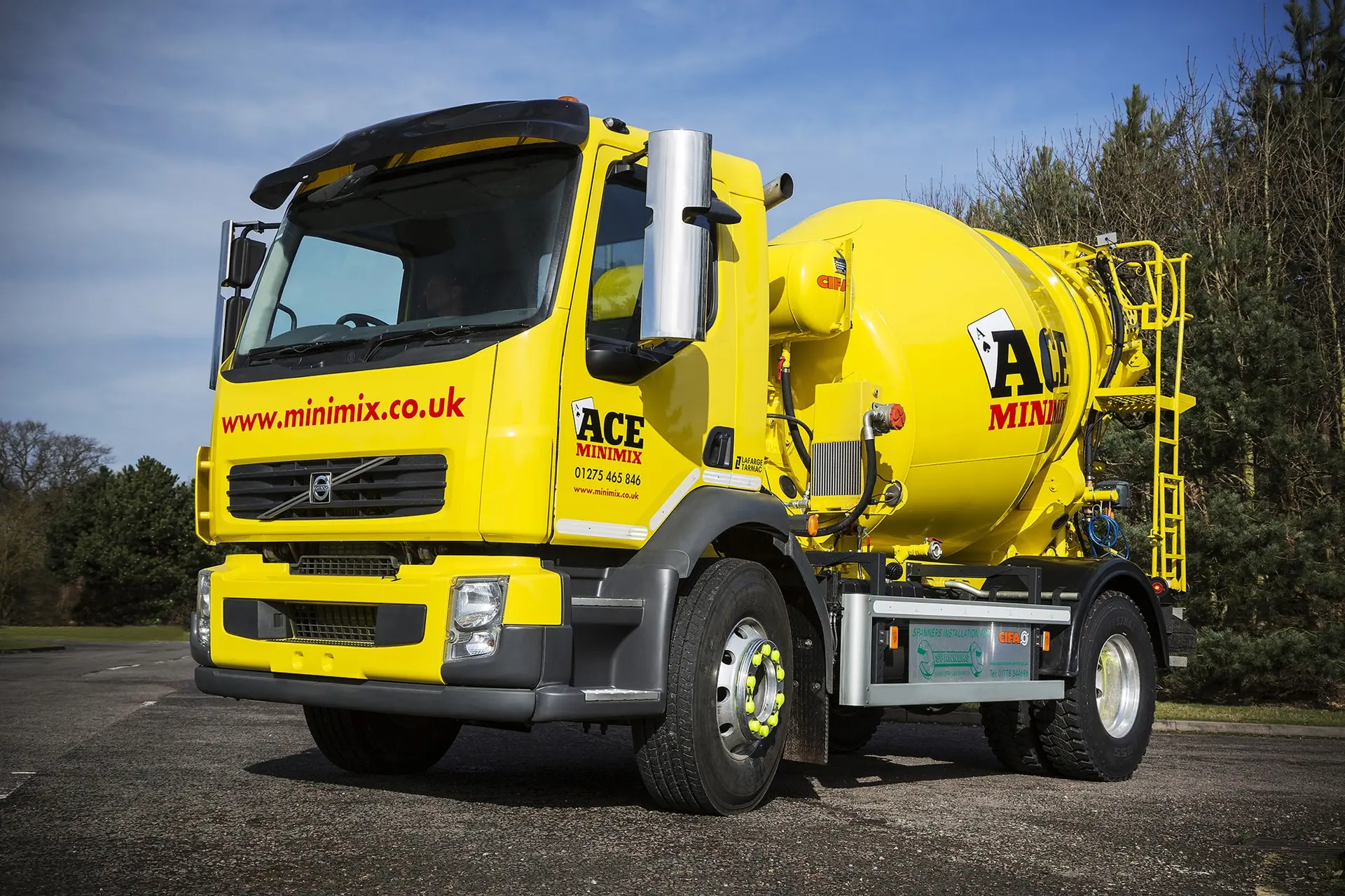 Volvo_Concrete_Mixer_Trucks