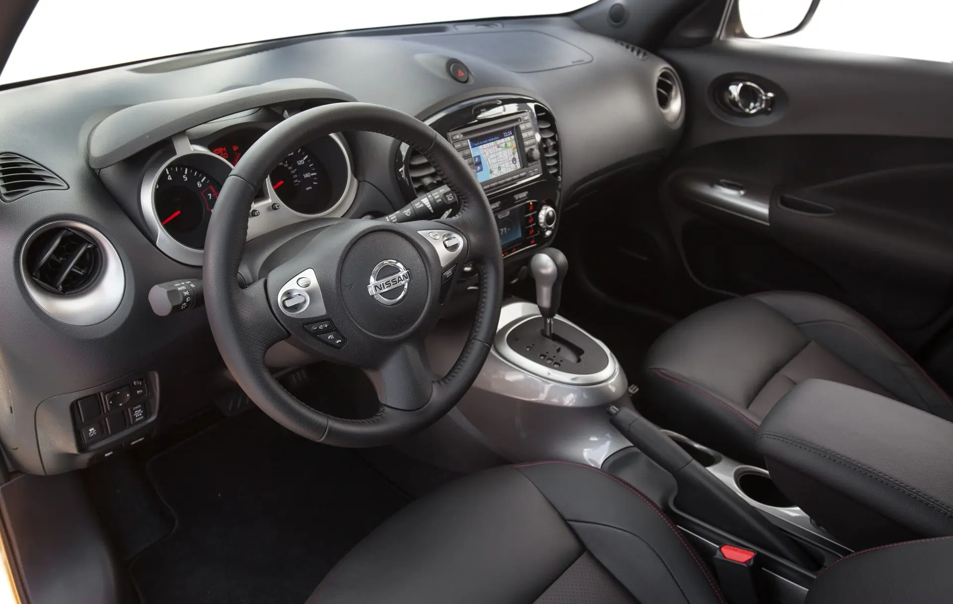 2014_Nissan_Juke_Interior