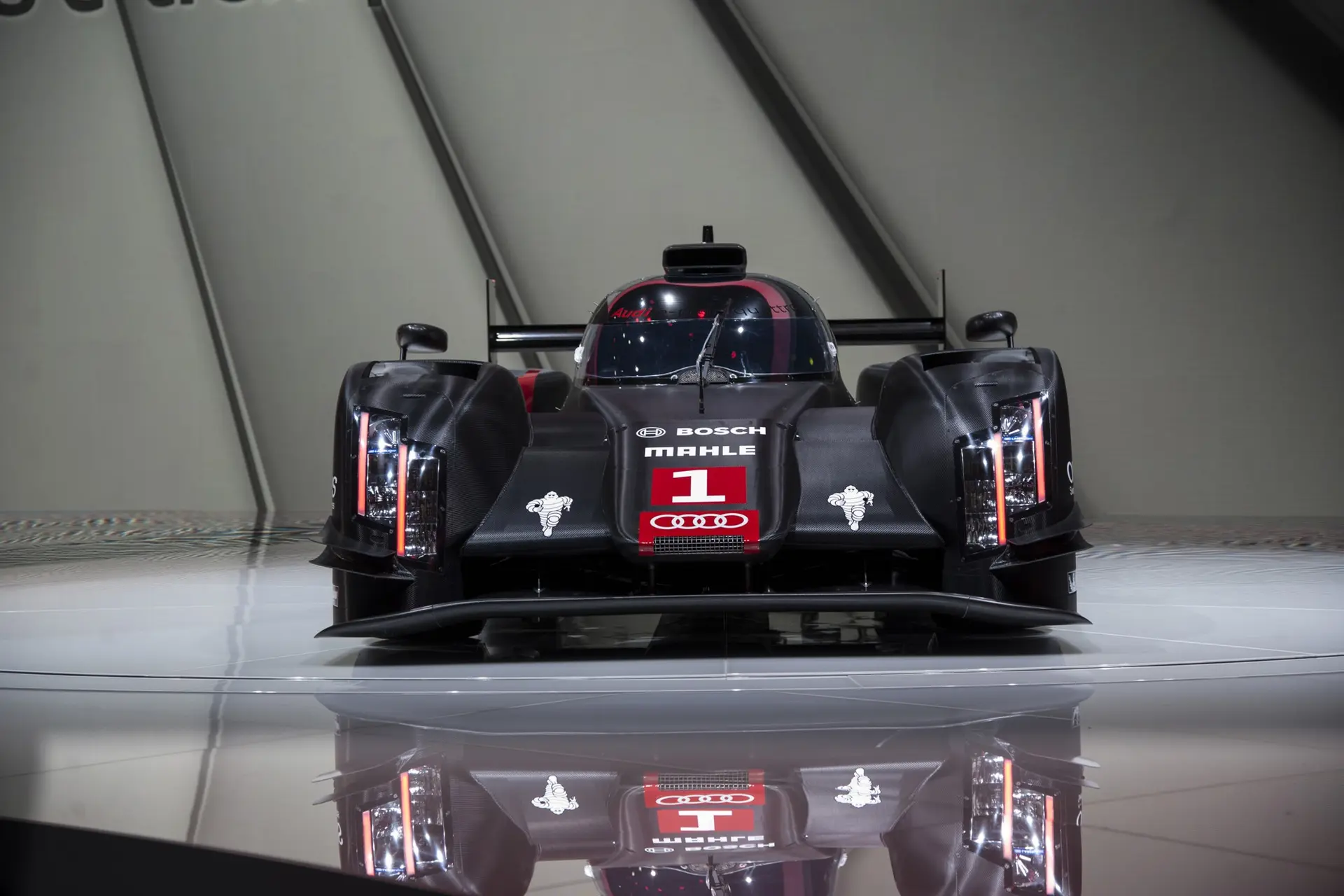 Audi R18 e-tron quattro