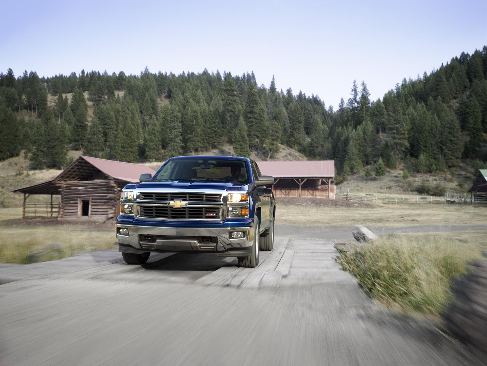 CHEVROLET SILVERADO NAMED LOWEST COST-TO-OWN PICKUPS