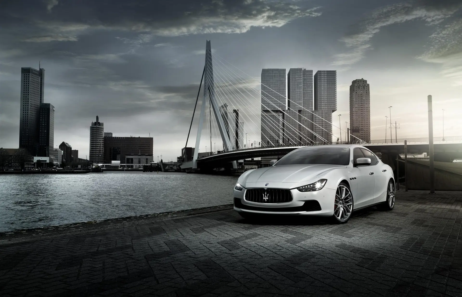 Maserati_Ghibli