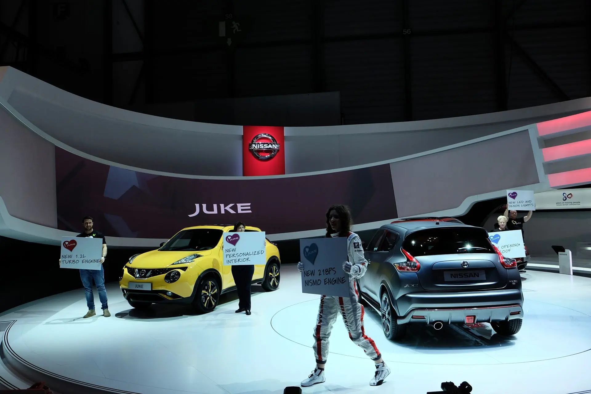 Nissan geneva motor show 02