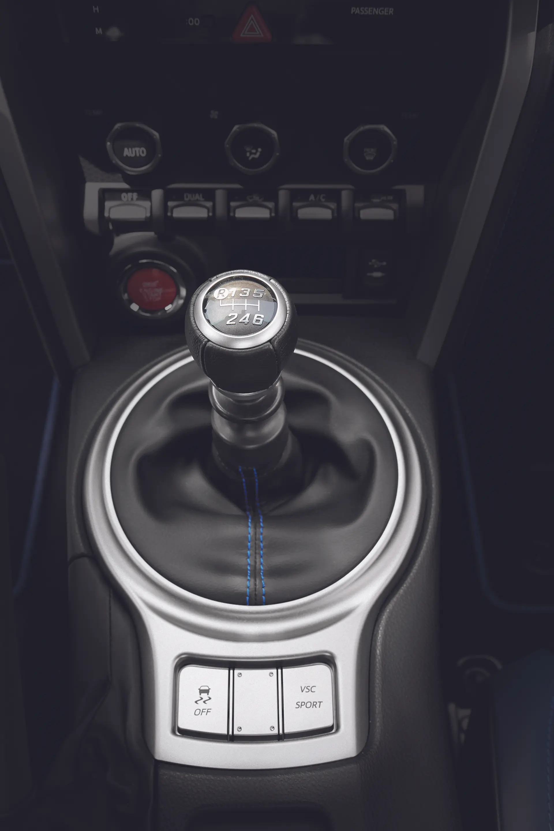 2015 Subaru BRZ-Gear-Leaver