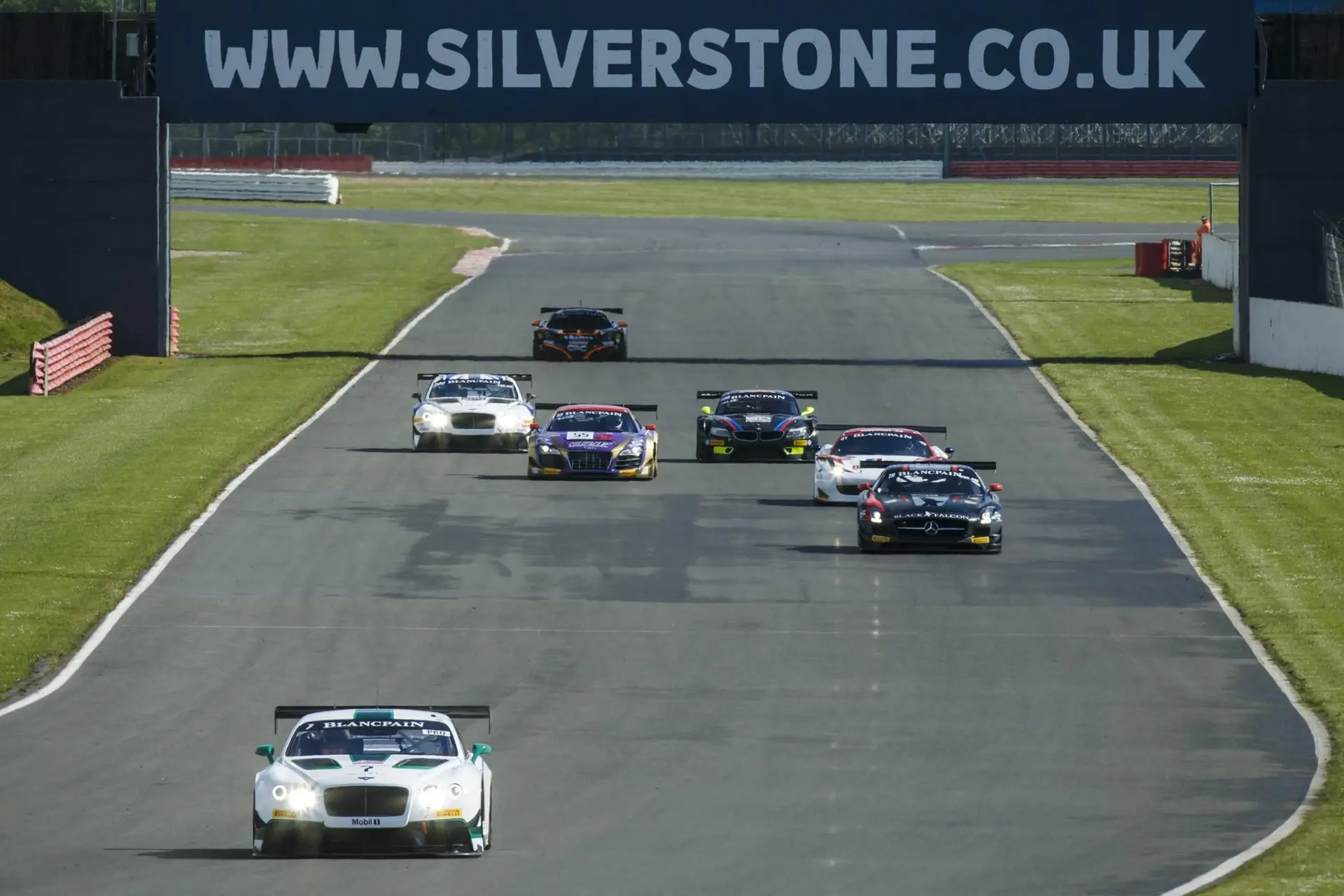 Continental_GT3_Silverstone