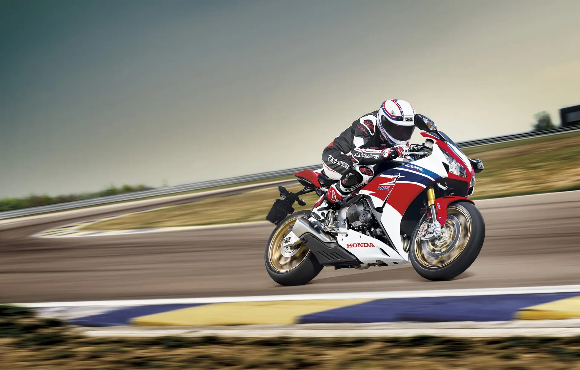 Honda-Motorbike-2014