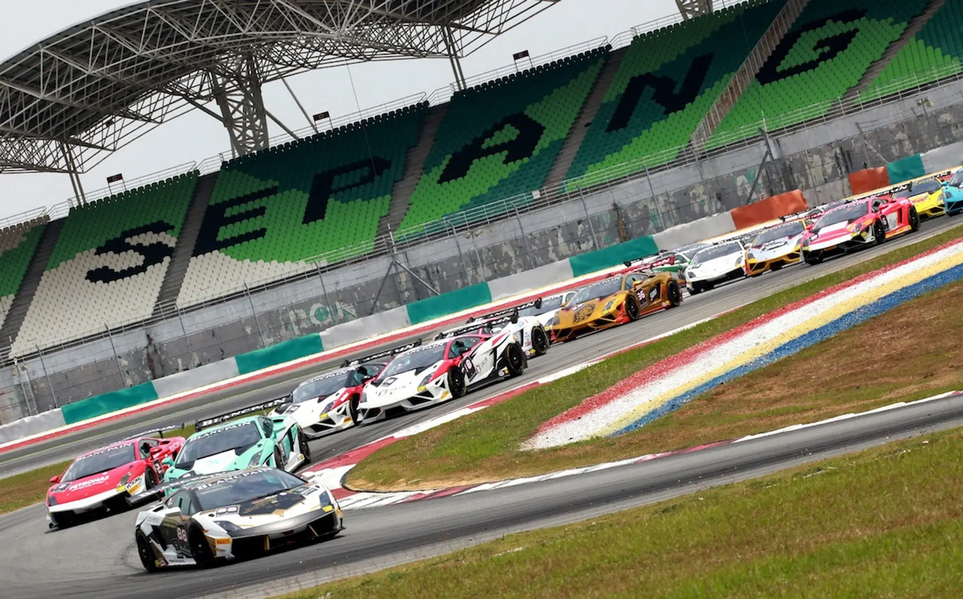 Lamborghini-Racing