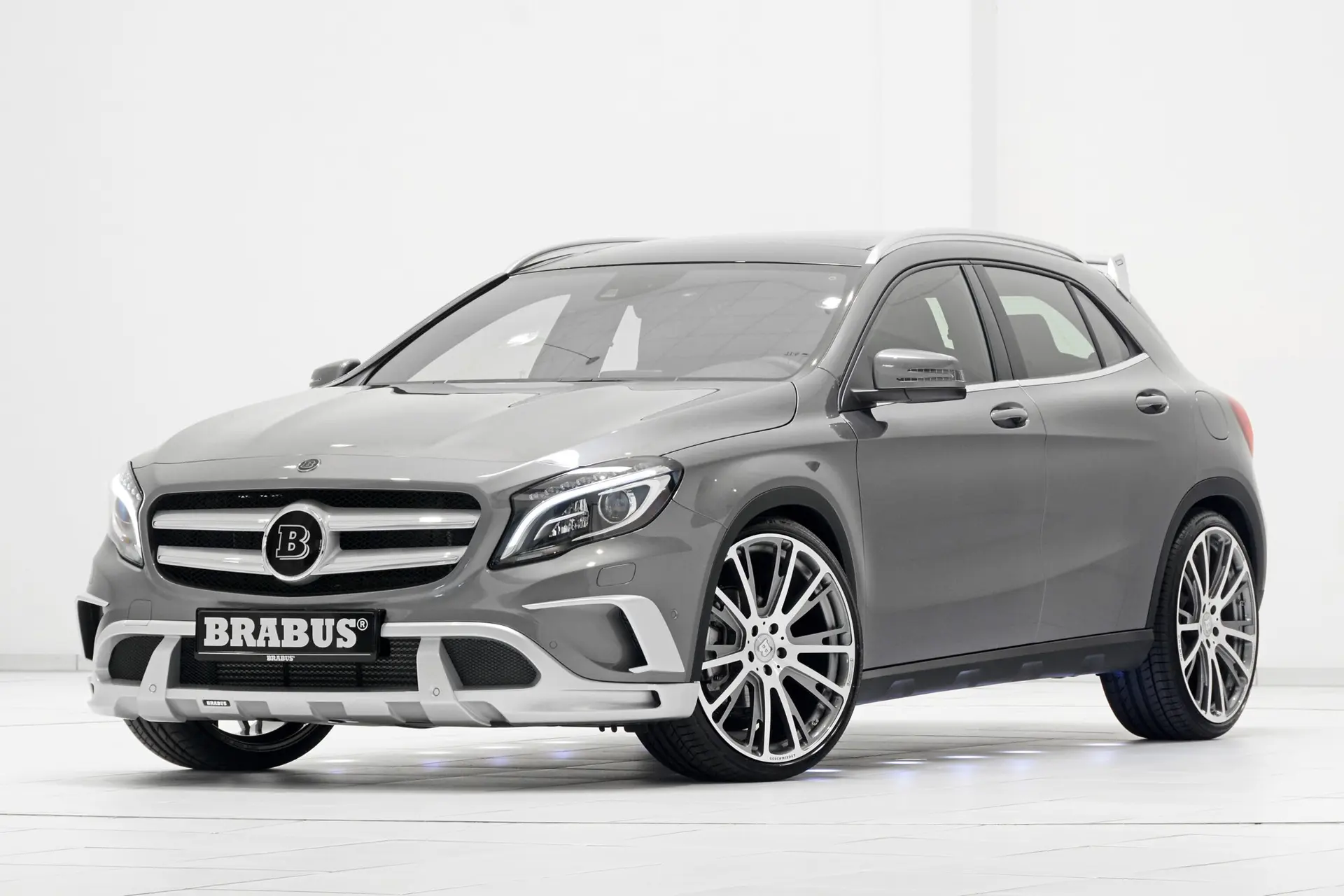 Mercedes_GLA-Class_Brabus