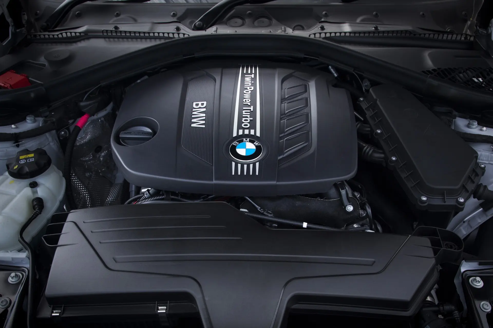 BMW_4_Series_Gran_Coupe_Engine