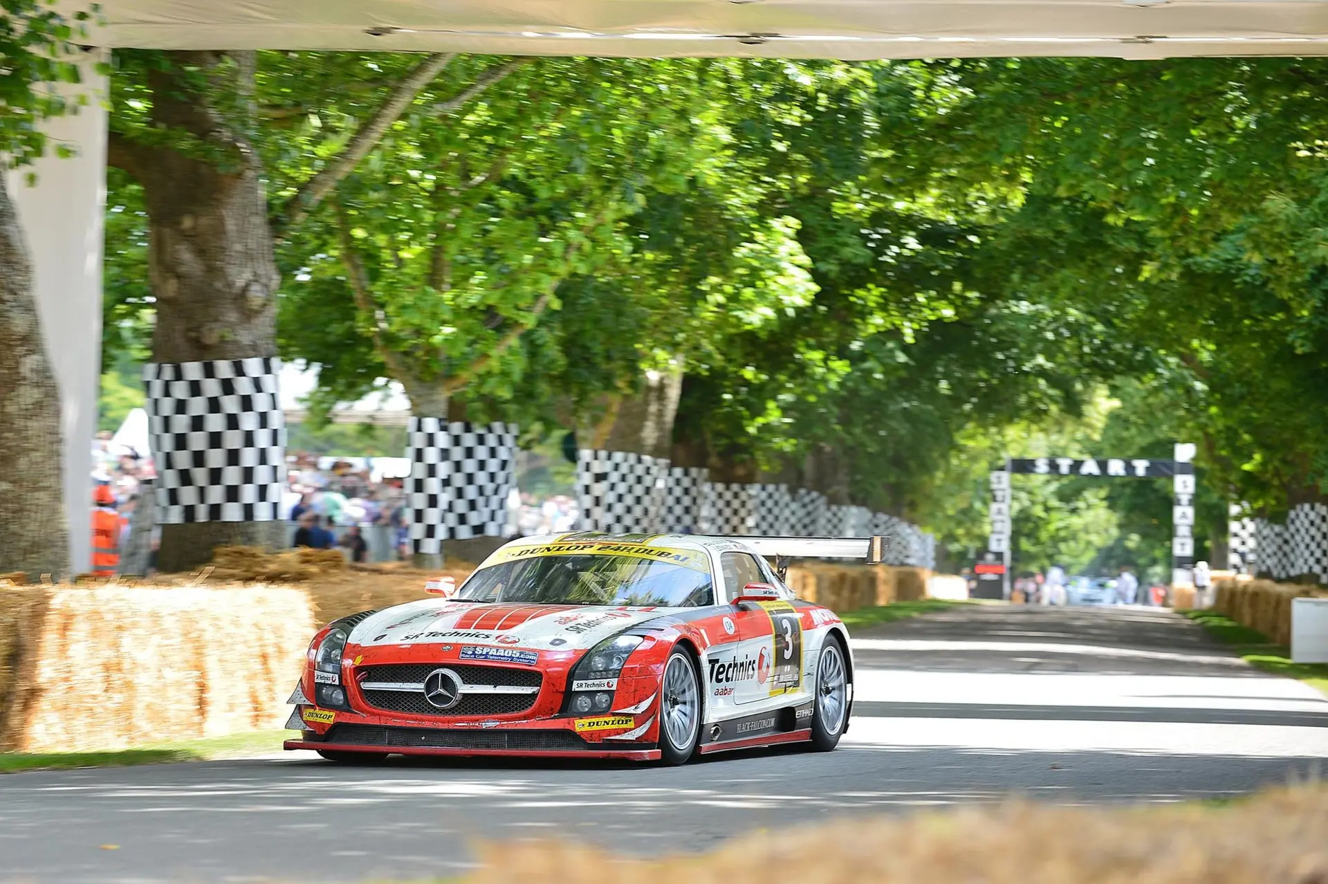 Cars-at-Goodwood