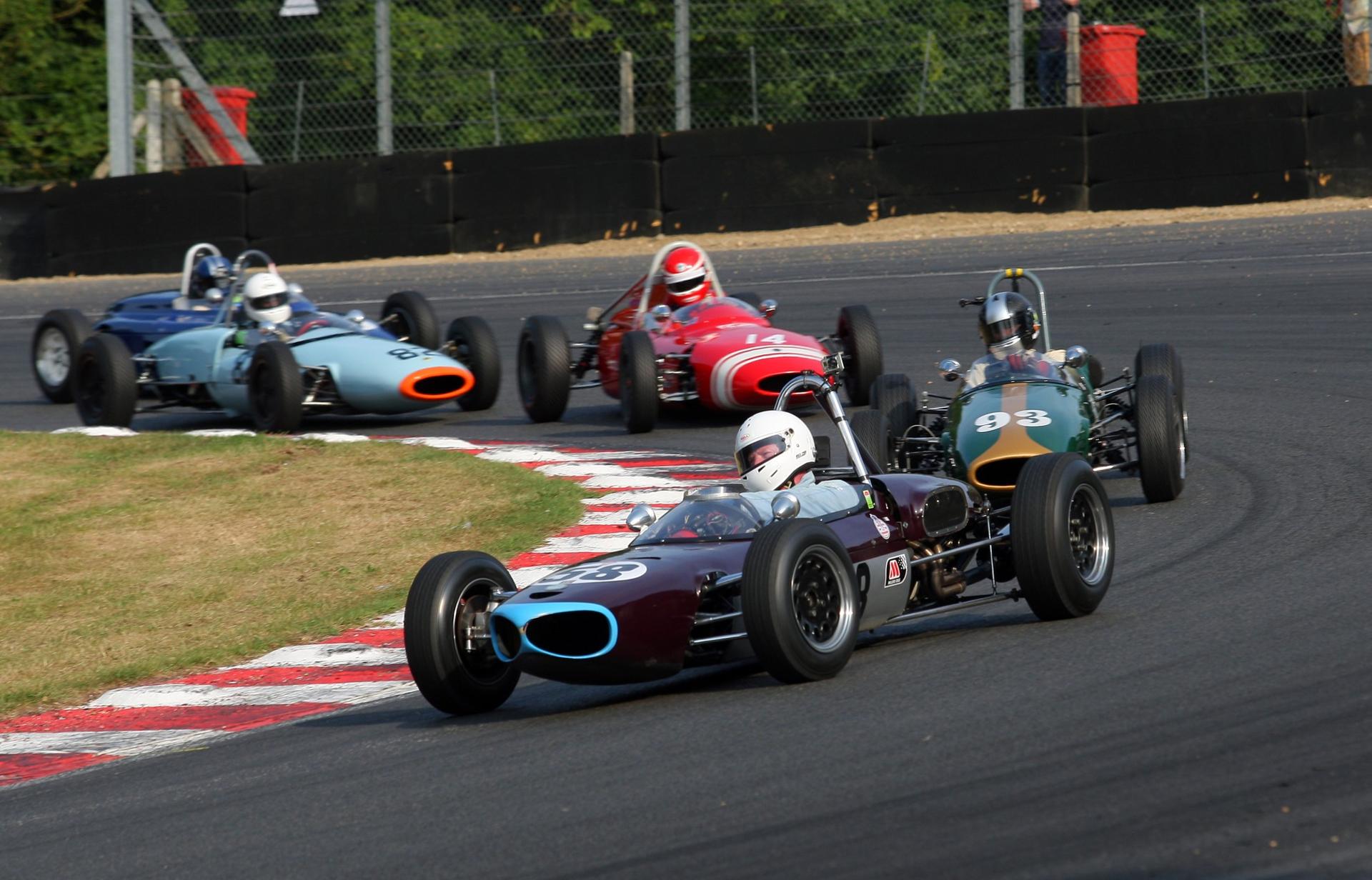 CASTLE COMBE LAUNCHES RACE LINE-UP FOR THE AUTUMN CLASSIC