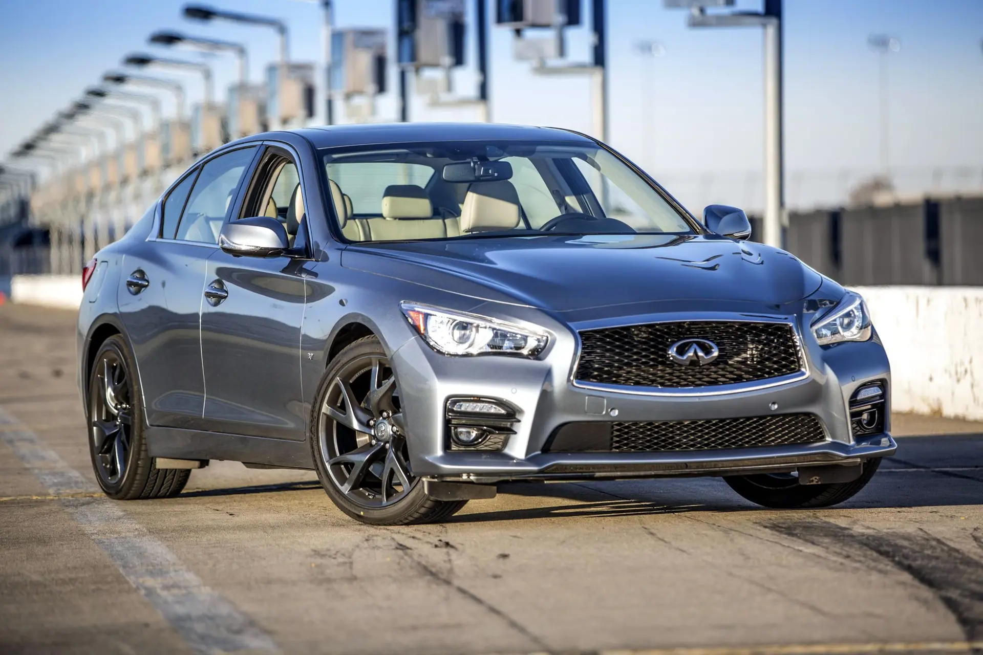 Infiniti Q50