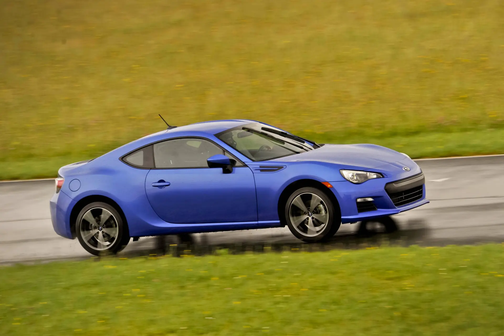 Subaru-Car-Sales