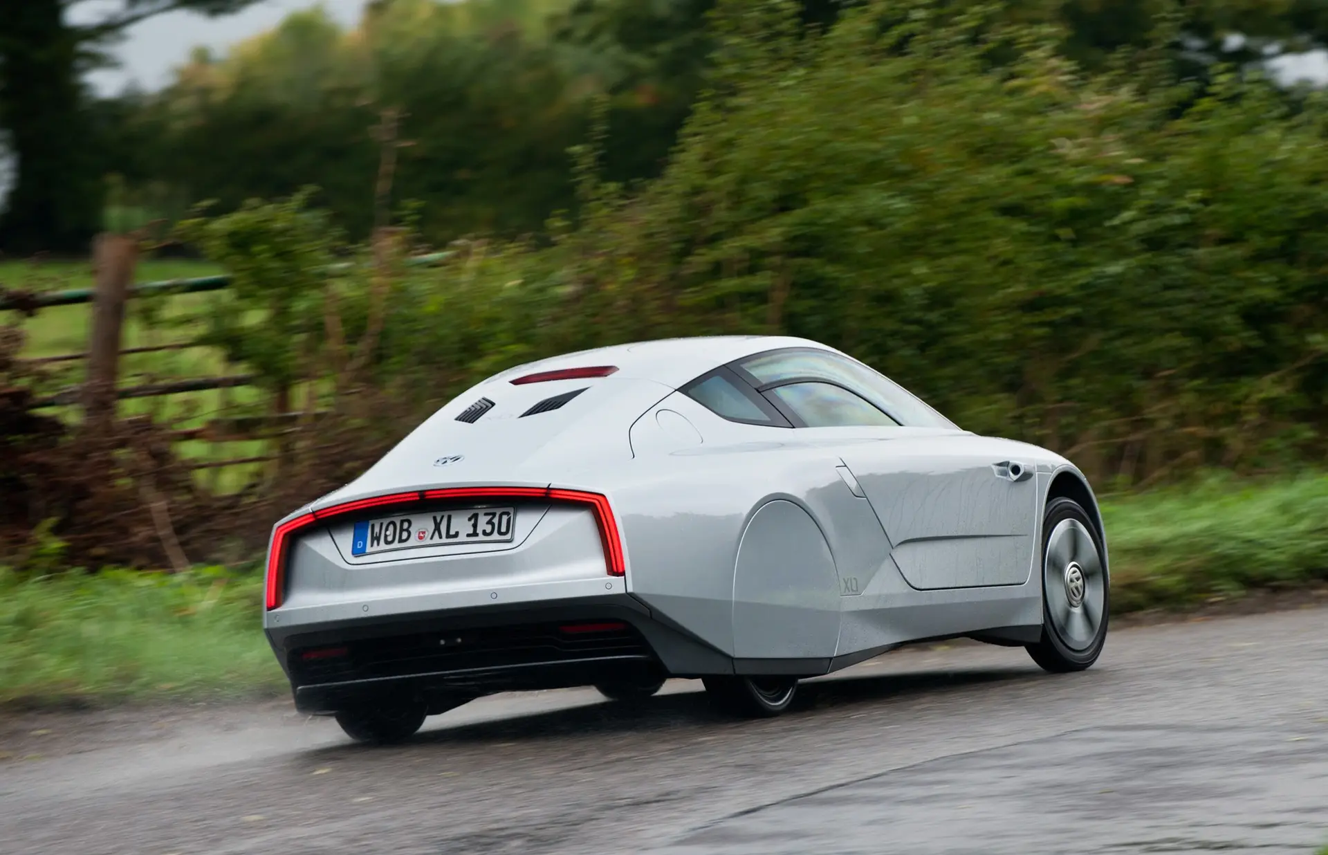 Volkswagen-XL-2014