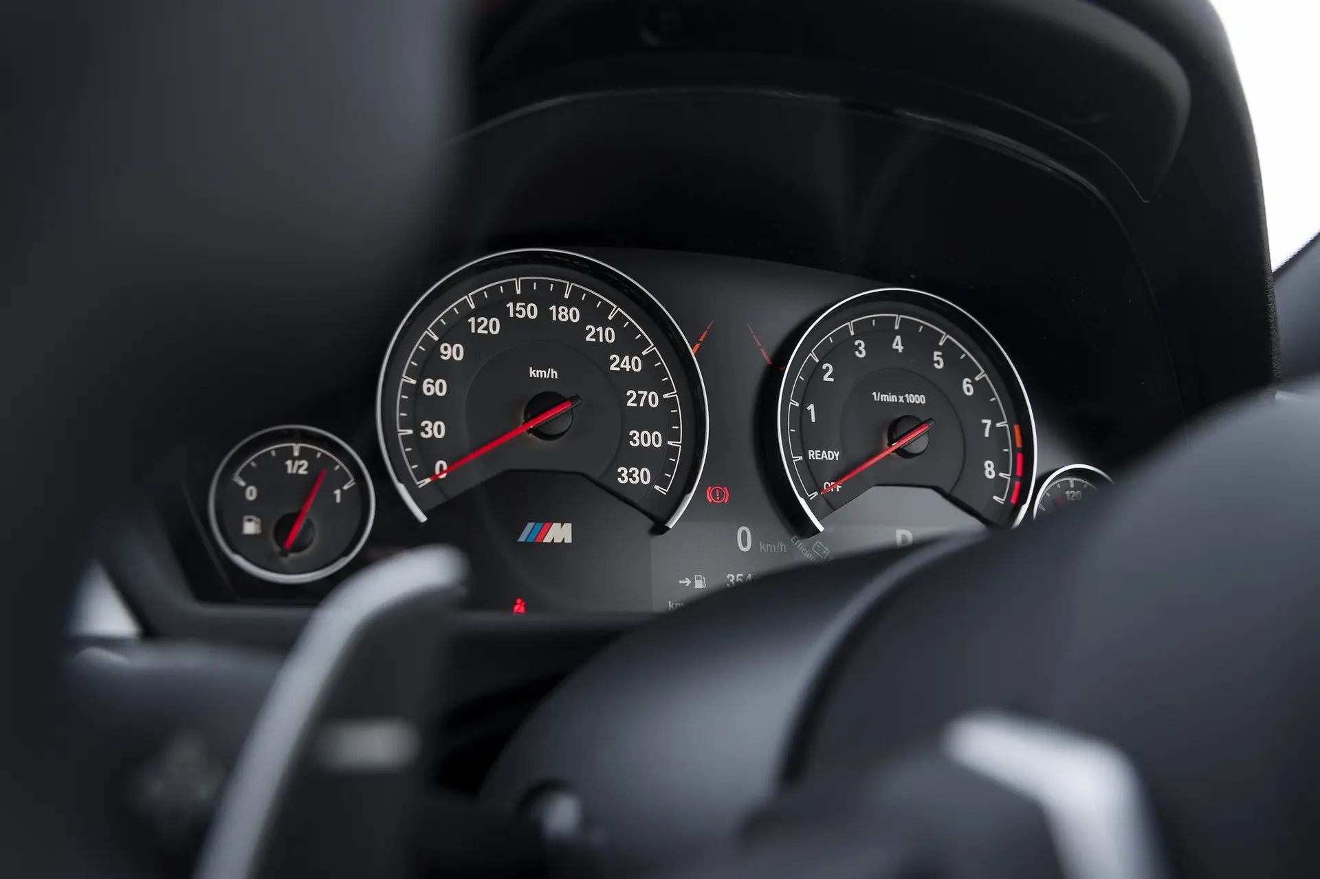 BMW_M3_Sedan-Speedometer
