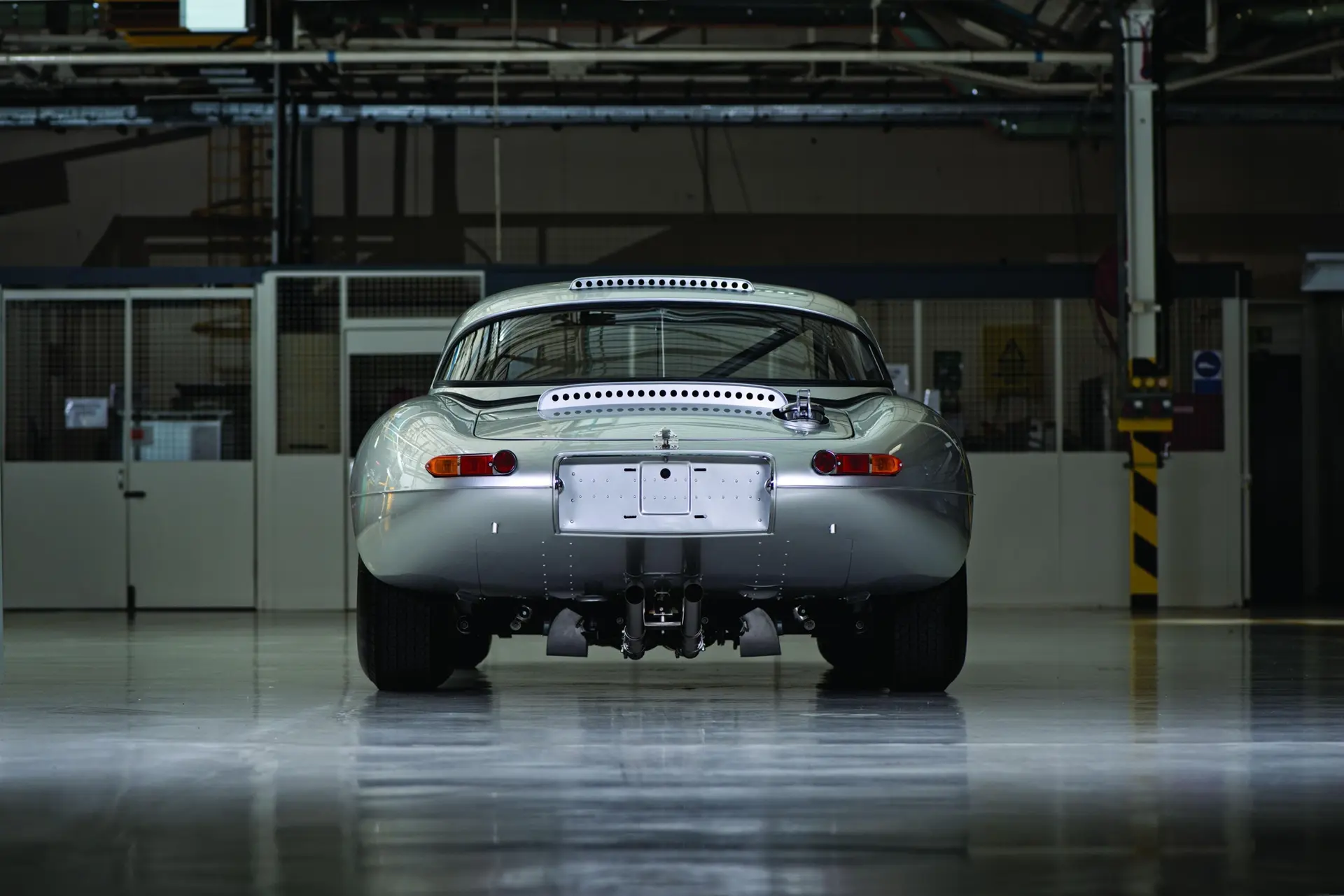 Jaguar-E-Type-2014