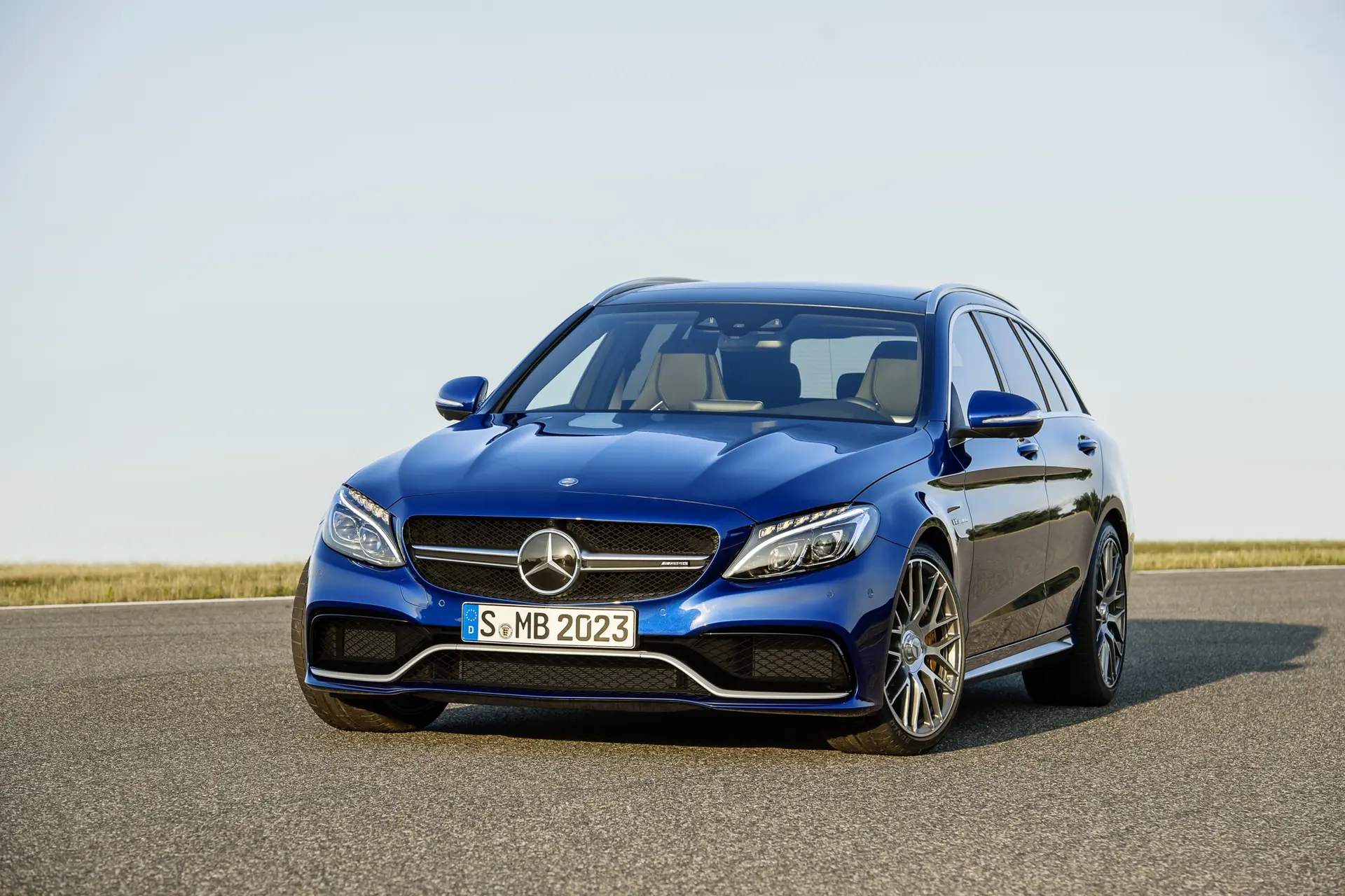 Mercedes-AMG-C-63-Wagon