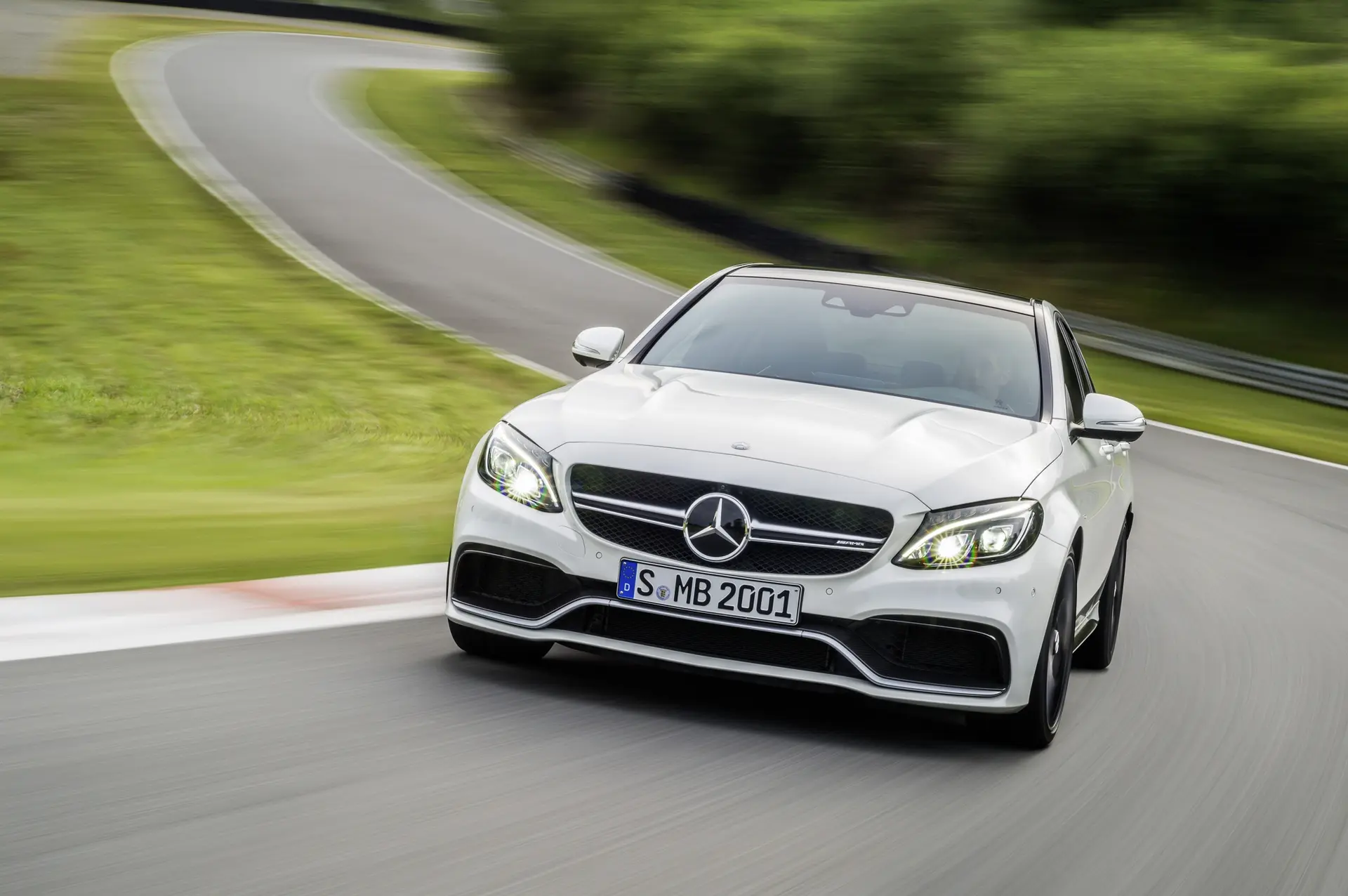 Mercedes-AMG-C-63