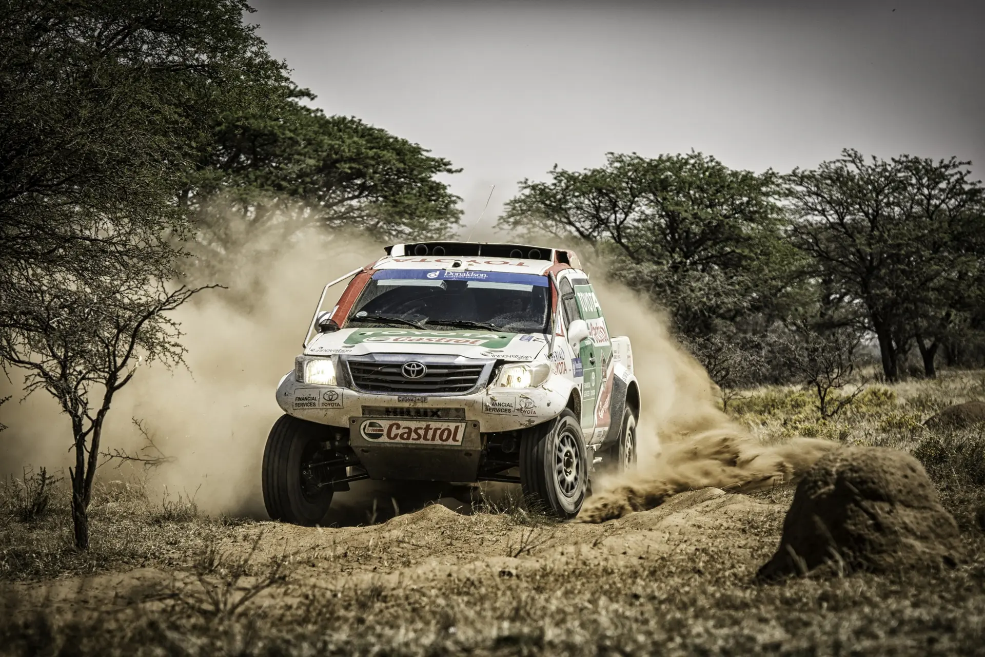 Toyota-Hilux